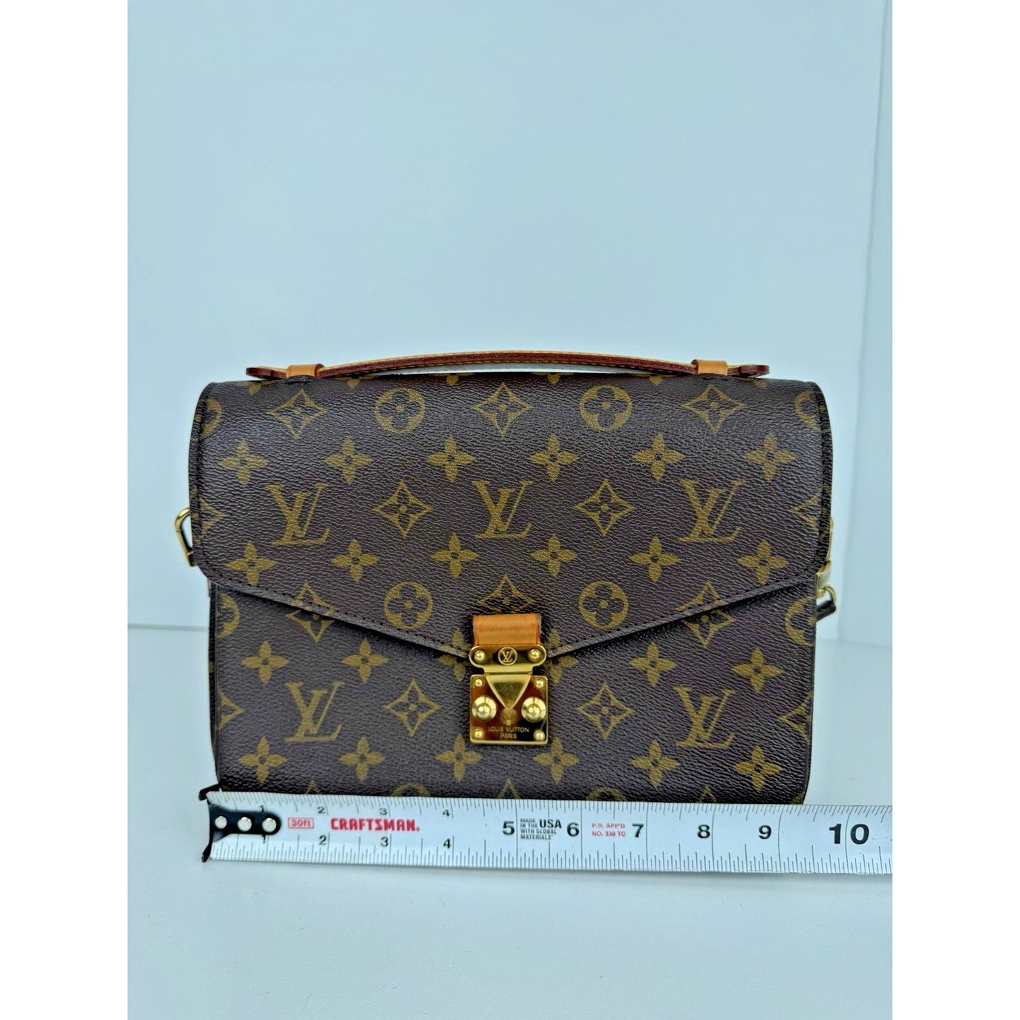 Louis Vuitton Monogram Pochette Metis Shoulder Bag NFC D-4