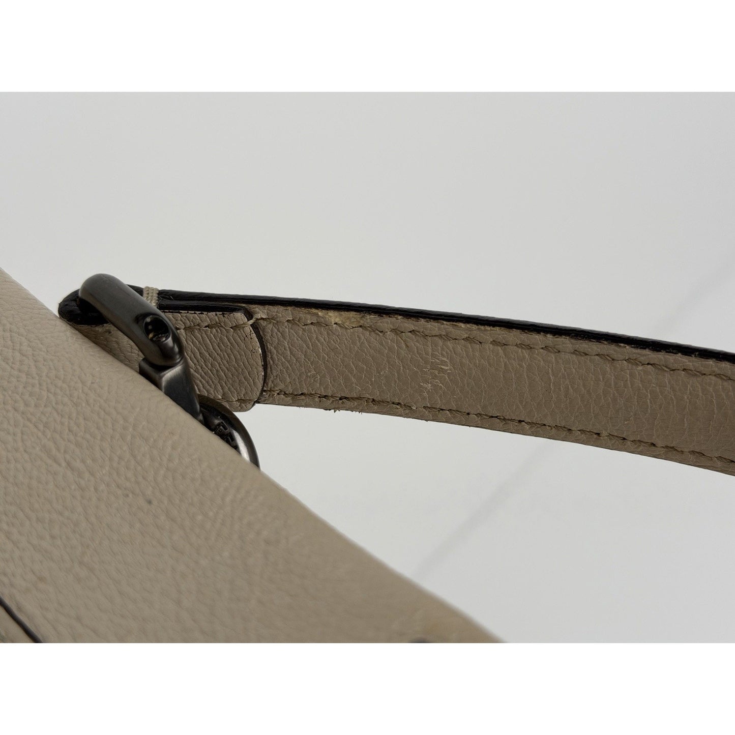 Fendi Peekaboo Bag in Light Beige Calf Leather S01