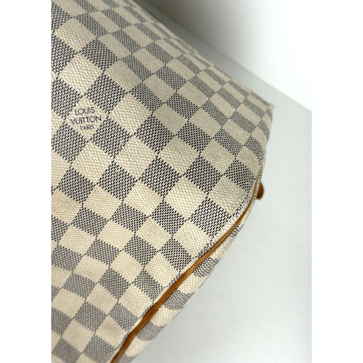 Louis Vuitton Speedy 35 Handbag in Damier Azur Coated Canvas GT Hardware 2010 U1