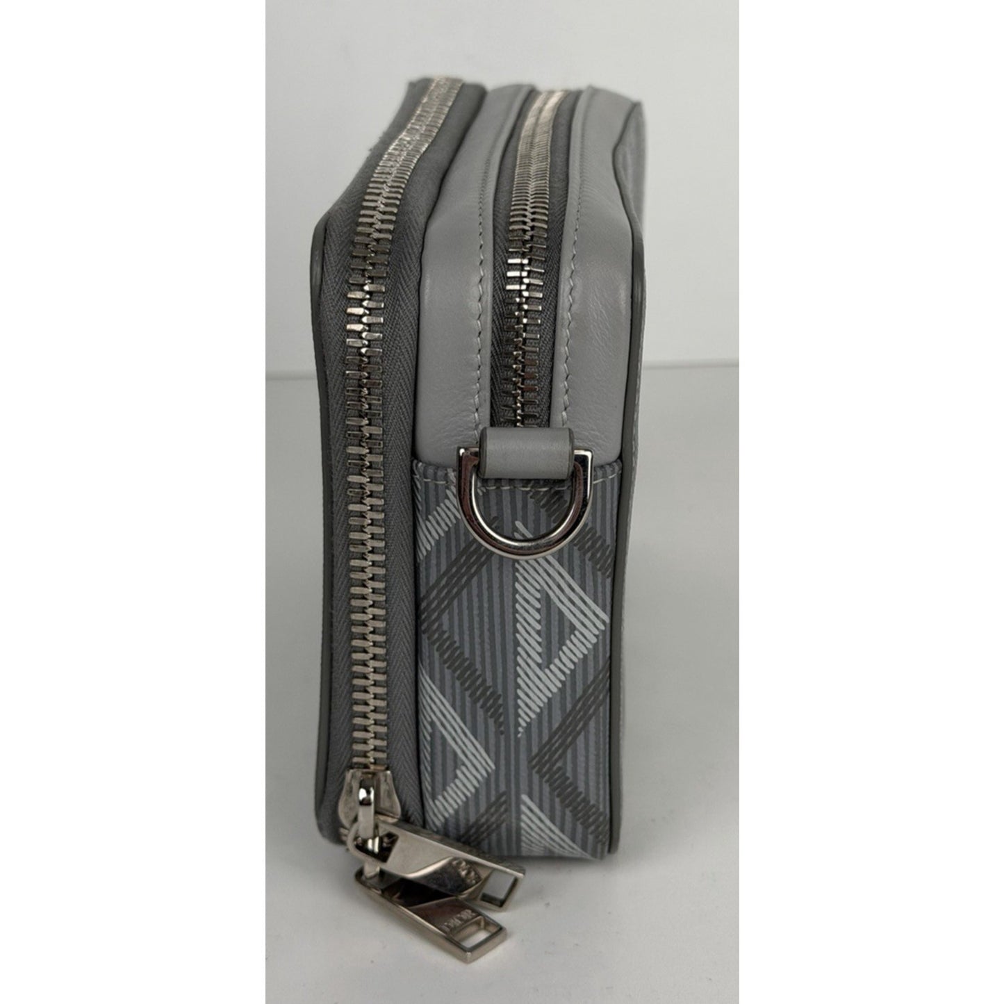 Christian Dior CD Diamond Messenger Pouch Gray Coated Canvas 2021 S17