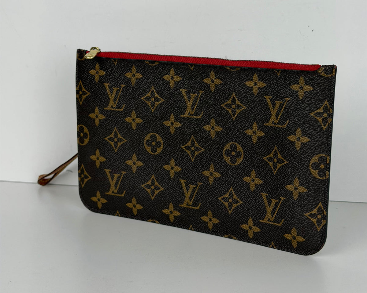 Louis Vuitton Neverfull MM Pouch in Brown LV Monogram Coated Canvas 2016 YS10