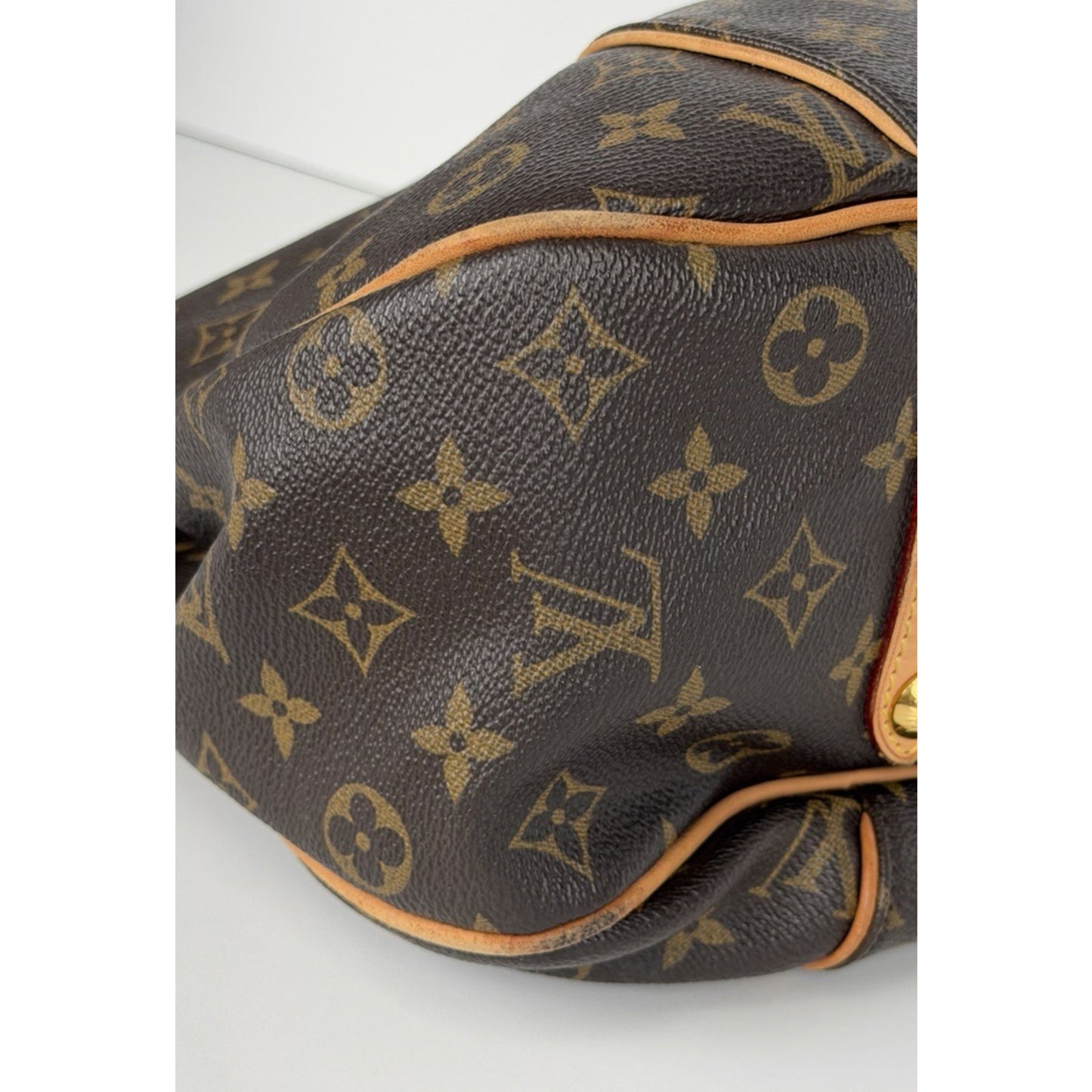Louis Vuitton Monogram Galliera PM Hobo Bag in Brown Canvas S08