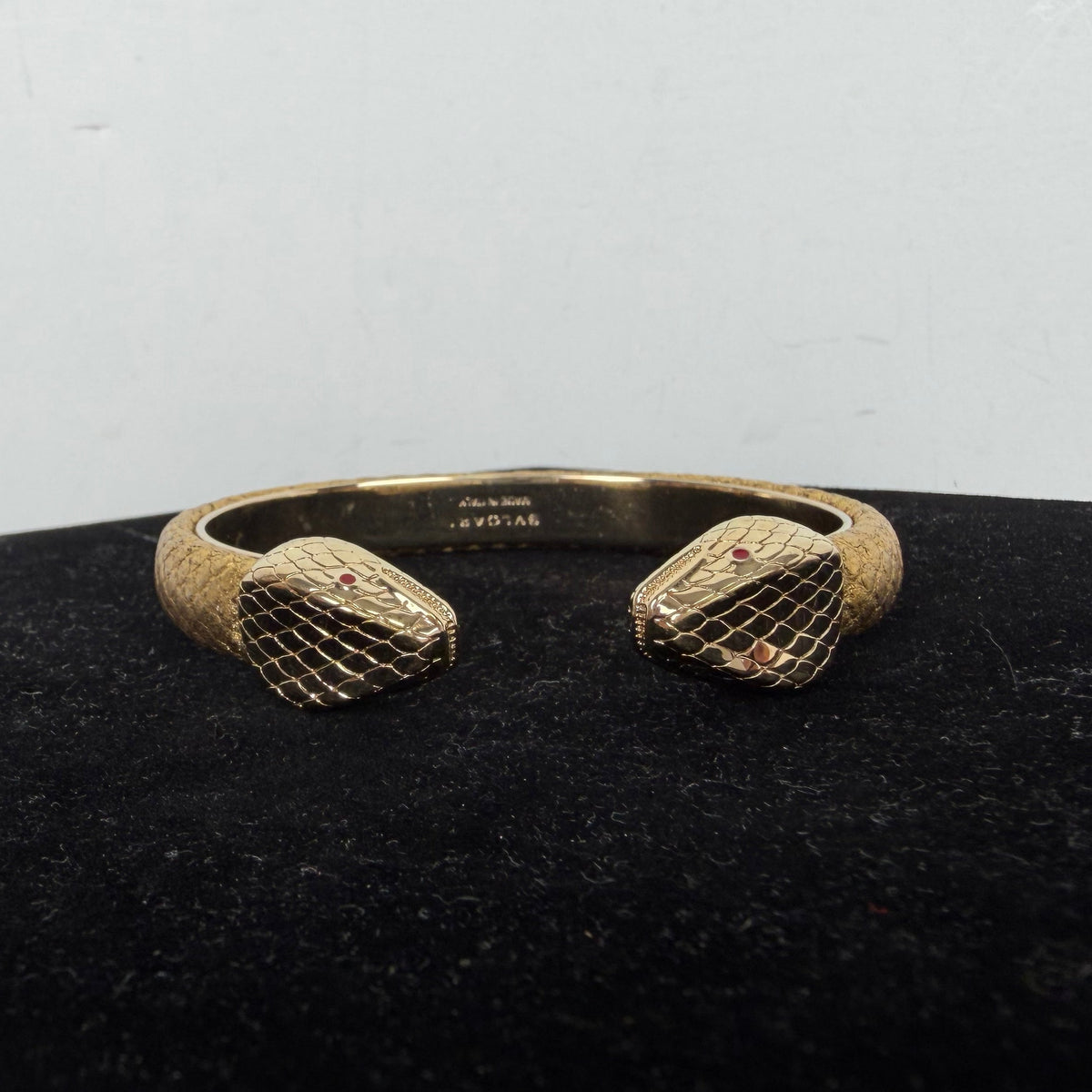 Bvlgari Serpenti Forever Leather Bracelet in Metallic Gold K1