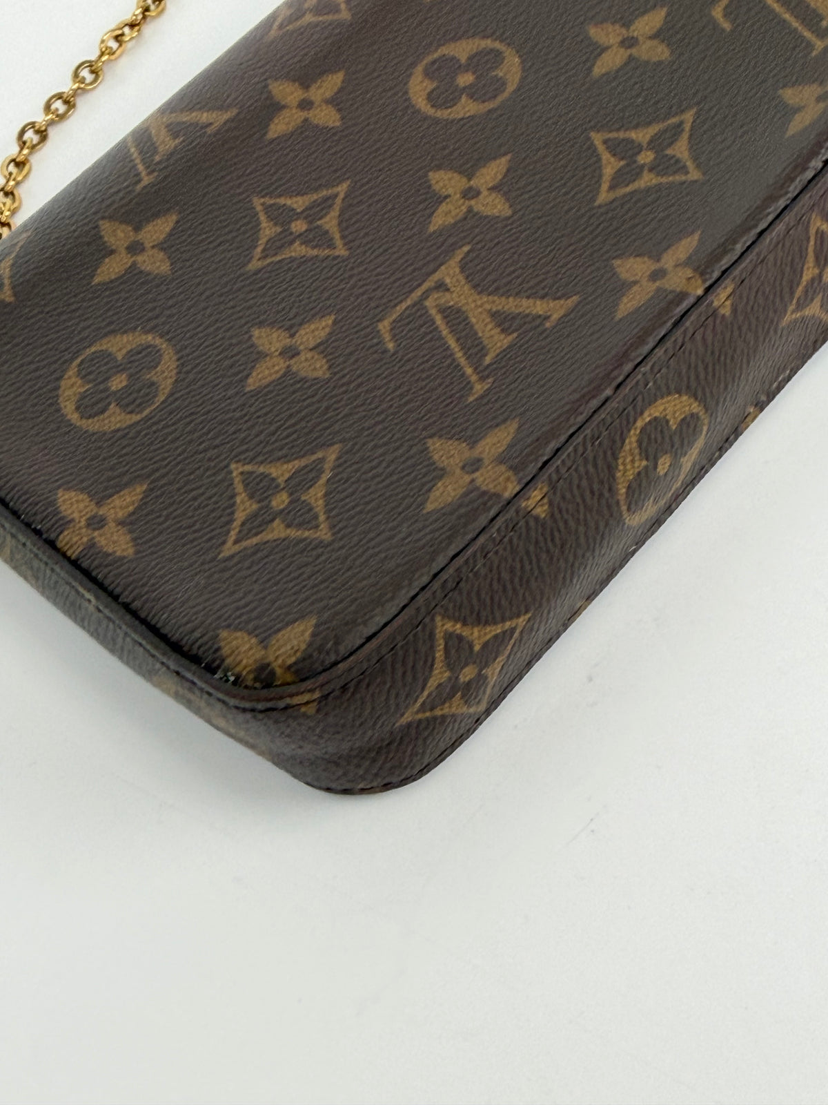 Louis Vuitton Pochette Felicie Flap Pouch in Brown LV Monogram Coated Canvas 2019 Y