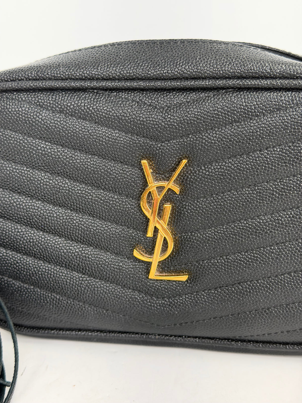 Saint Laurent Lou Camera Bag Mini in Black Grain De Poudre Leather YS-11