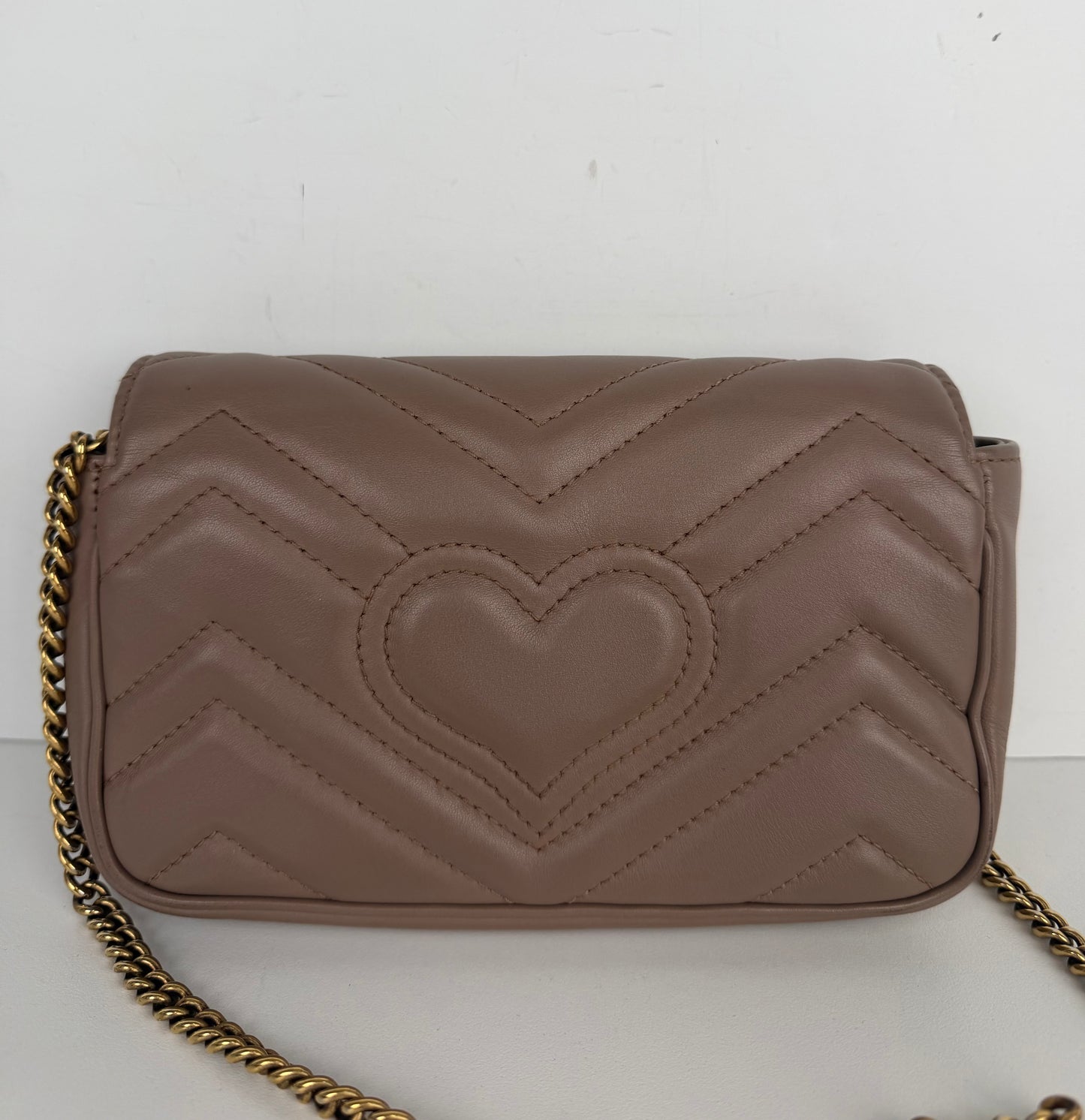Gucci GG Marmont Bag Mini in Beige Quilted Leather S-05