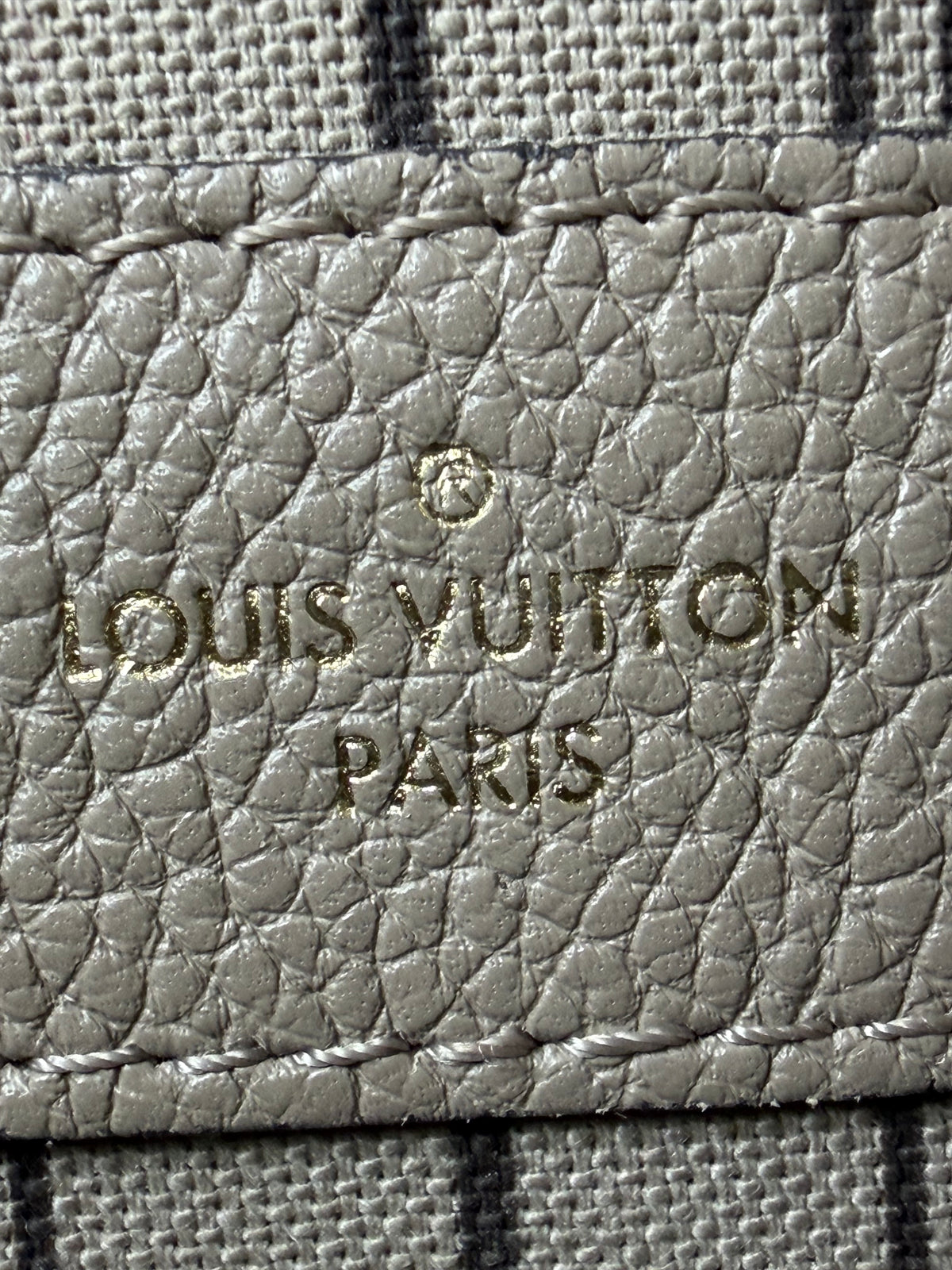 Louis Vuitton Pochette Metis Bag in Beige Monogram Empreinte Leather NFC YE-5