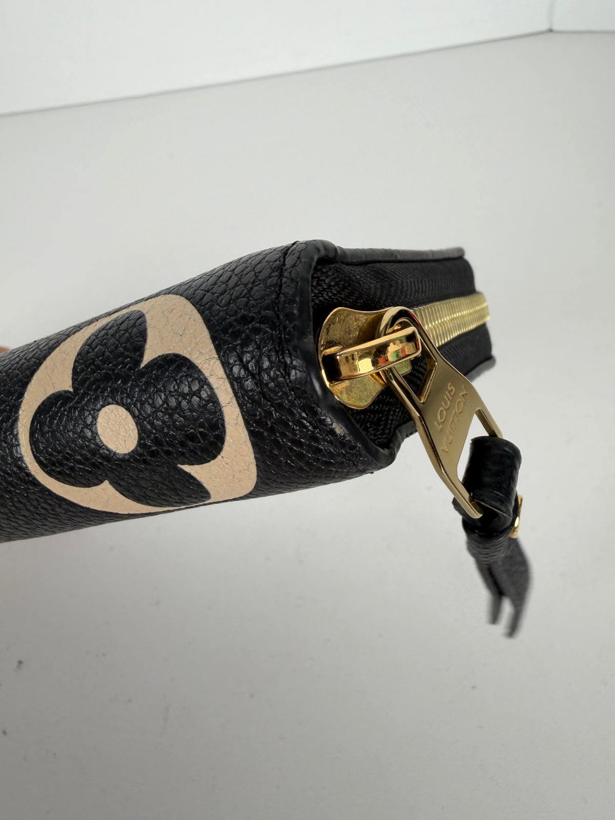 Louis Vuitton Zippy Bicolor Monogram Wallet in Embossed Empreinte Leather NFC K3