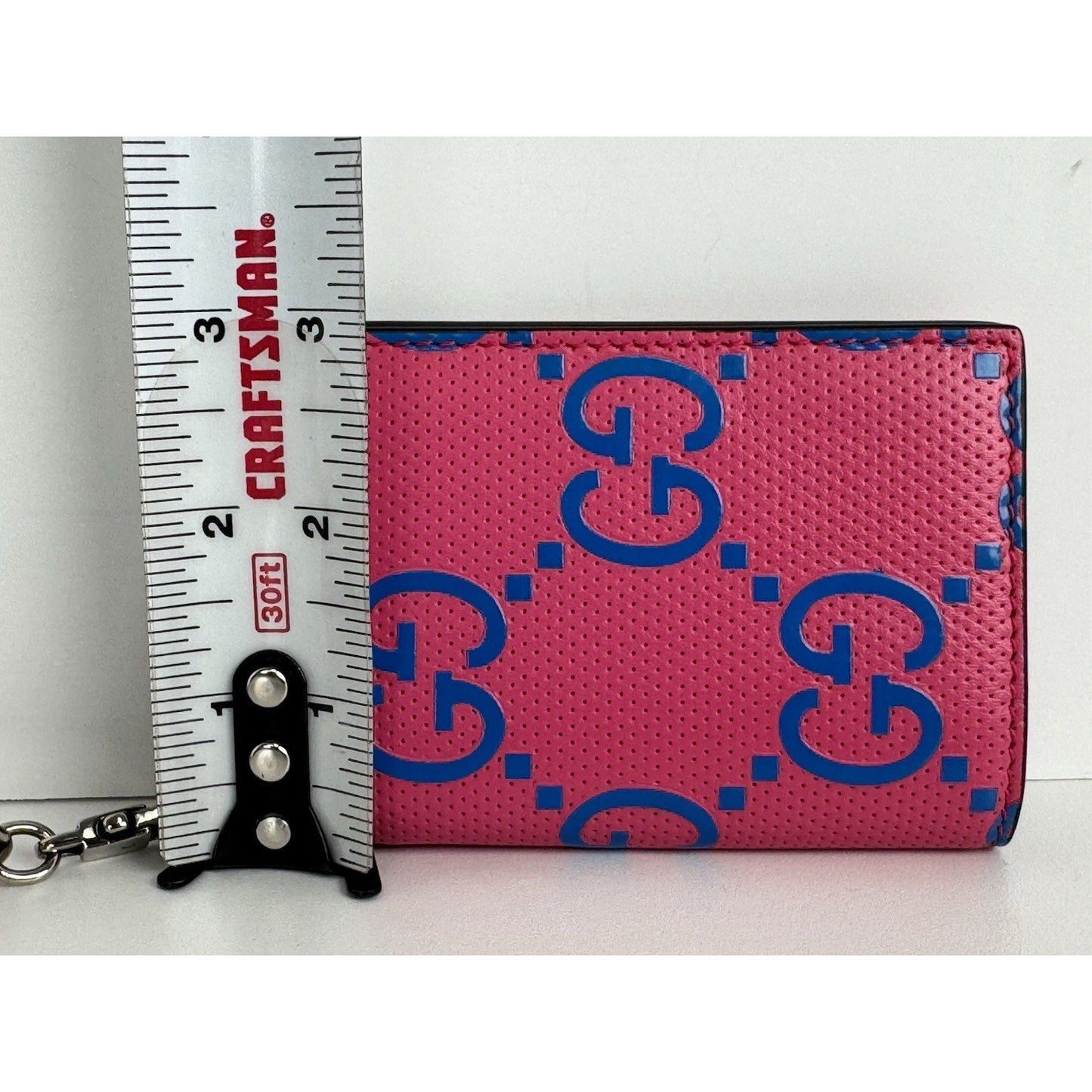 Gucci GG Perforated Leather Card Case in Pink C-1