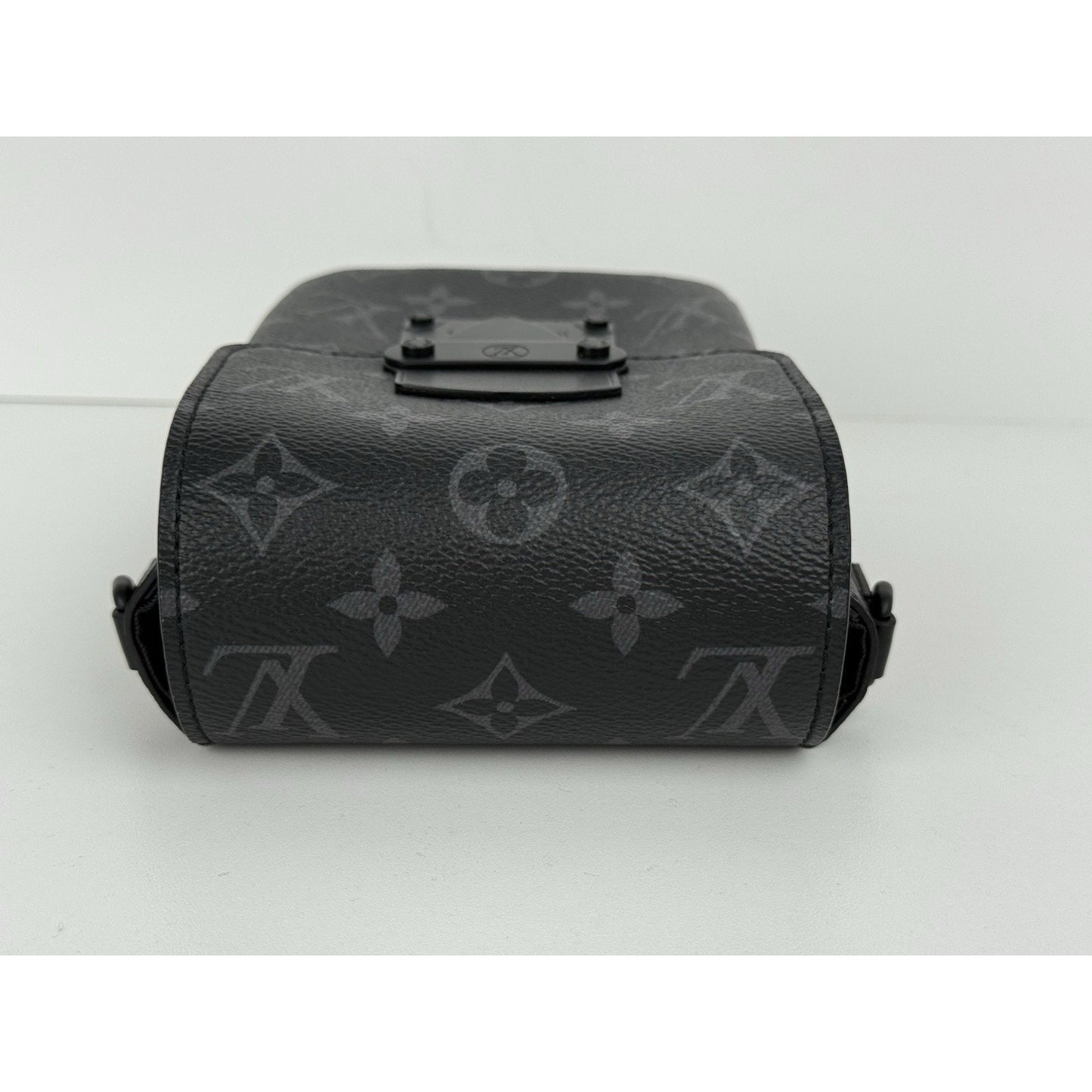 Louis Vuitton Rock Vertical Black Canvas & Leather Wearable Wallet