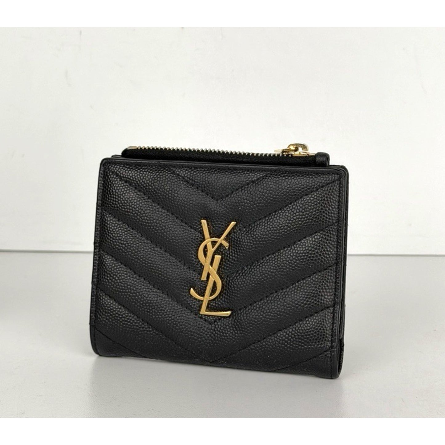 Saint Laurent Cassandre Quilted Grain De Poudre Leather Wallet in Black K3