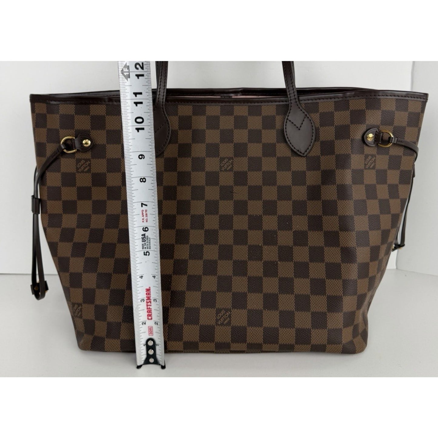 Louis Vuitton Neverfull MM Tote Bag in Damier Ebene Coated Canvas 2020 S18