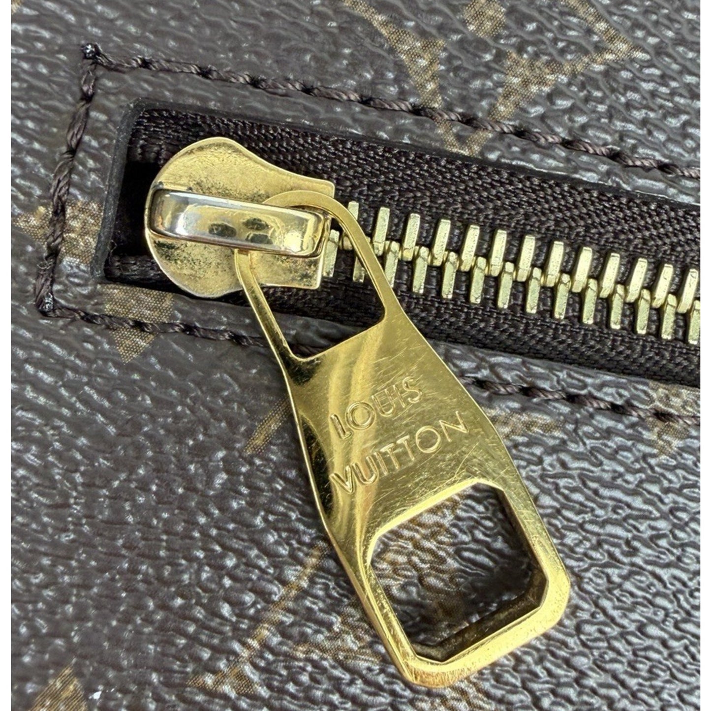 Louis Vuitton Pochette Metis MM Bag in Brown Monogram Coated Canvas NFC E-1