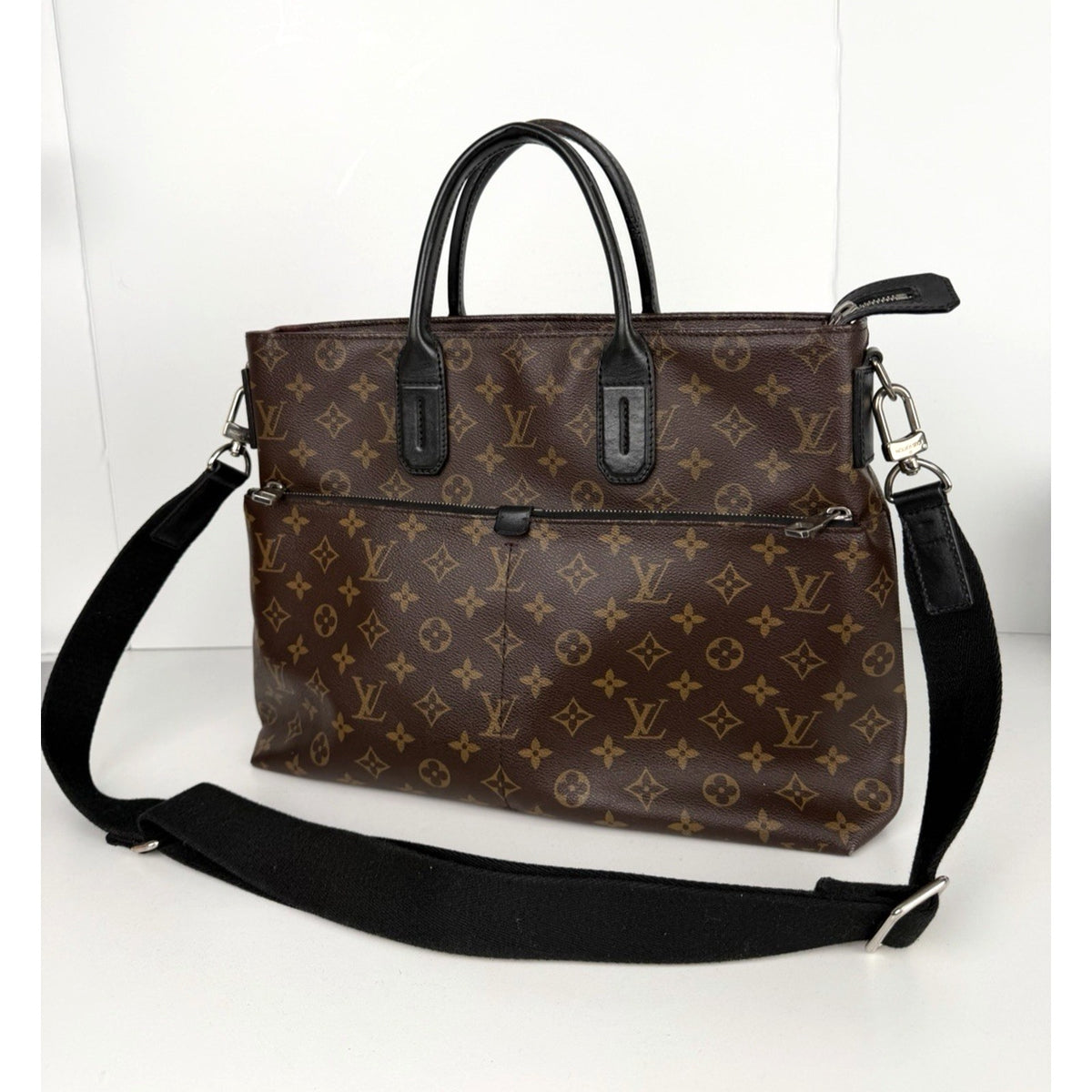 Louis Vuitton Macassar Briefcase in Brown LV Monogram Coated Canvas 2015 S-21