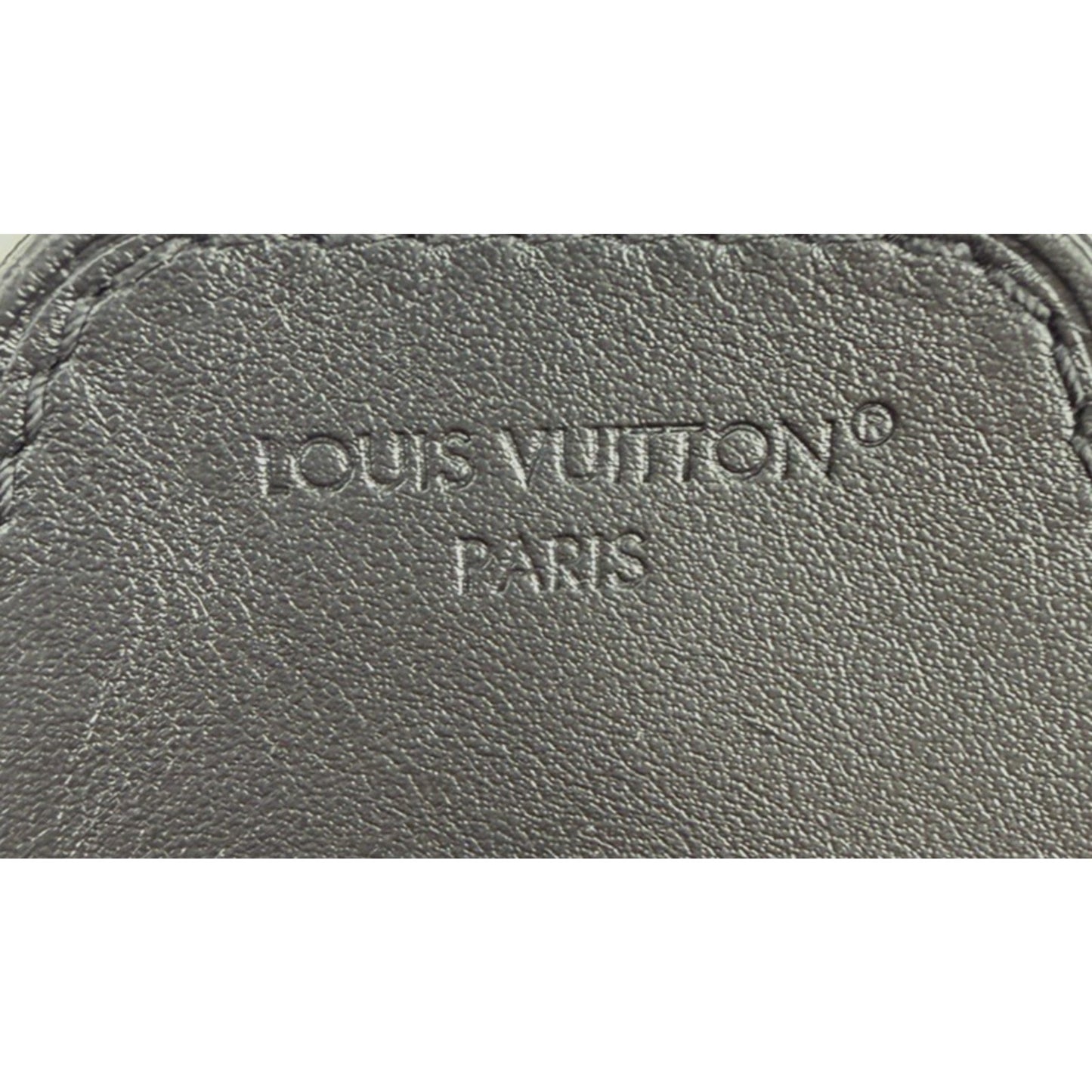Louis Vuitton Avenue Slingbag PM in Black Monogram Eclipse Coated Canvas NFC E5