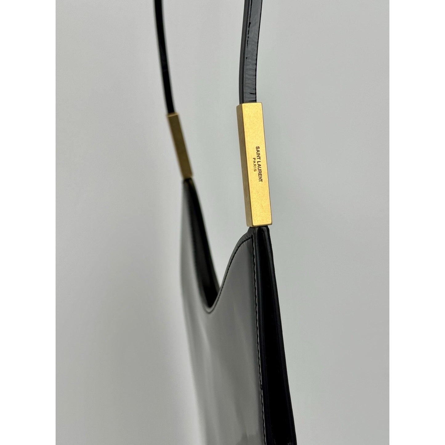 Saint Laurent Sadie Hobo Bag in patent leather