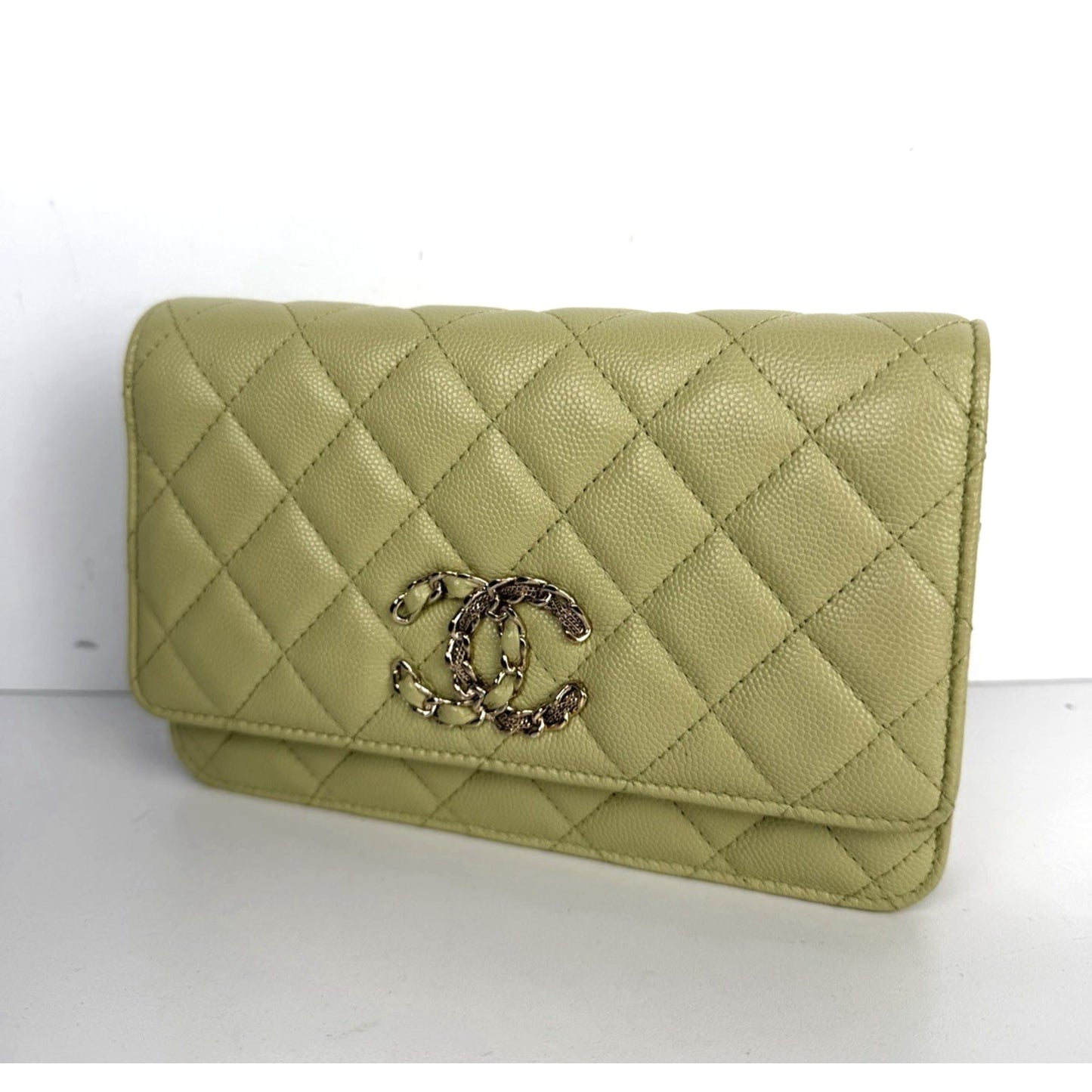 Chanel Wallet on Chain Bag in Green-Sage Caviar Quilted Leather 2020 R-1