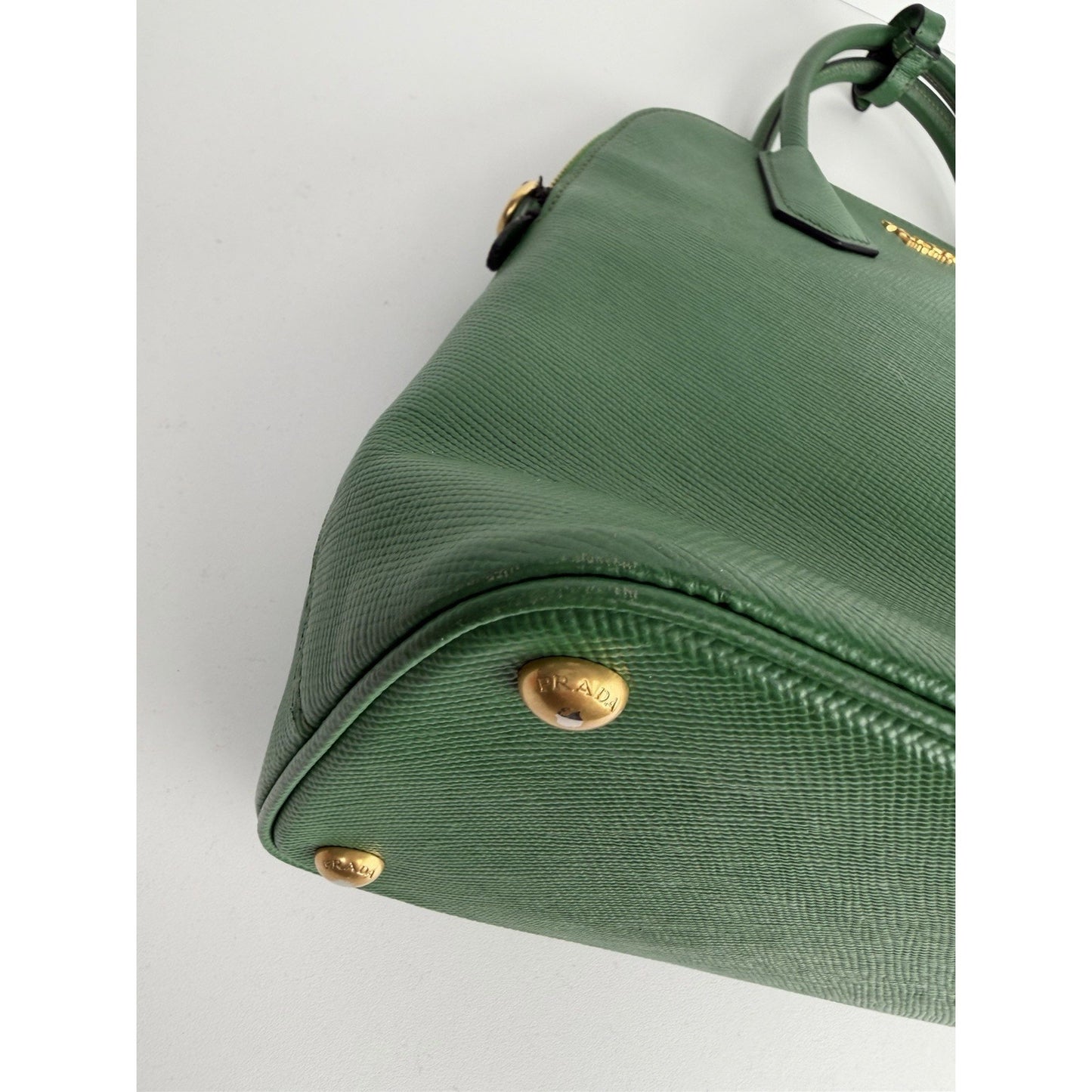 Prada Cuir Dome Satchel Medium Bag in Vibrant Green Saffiano Leather S