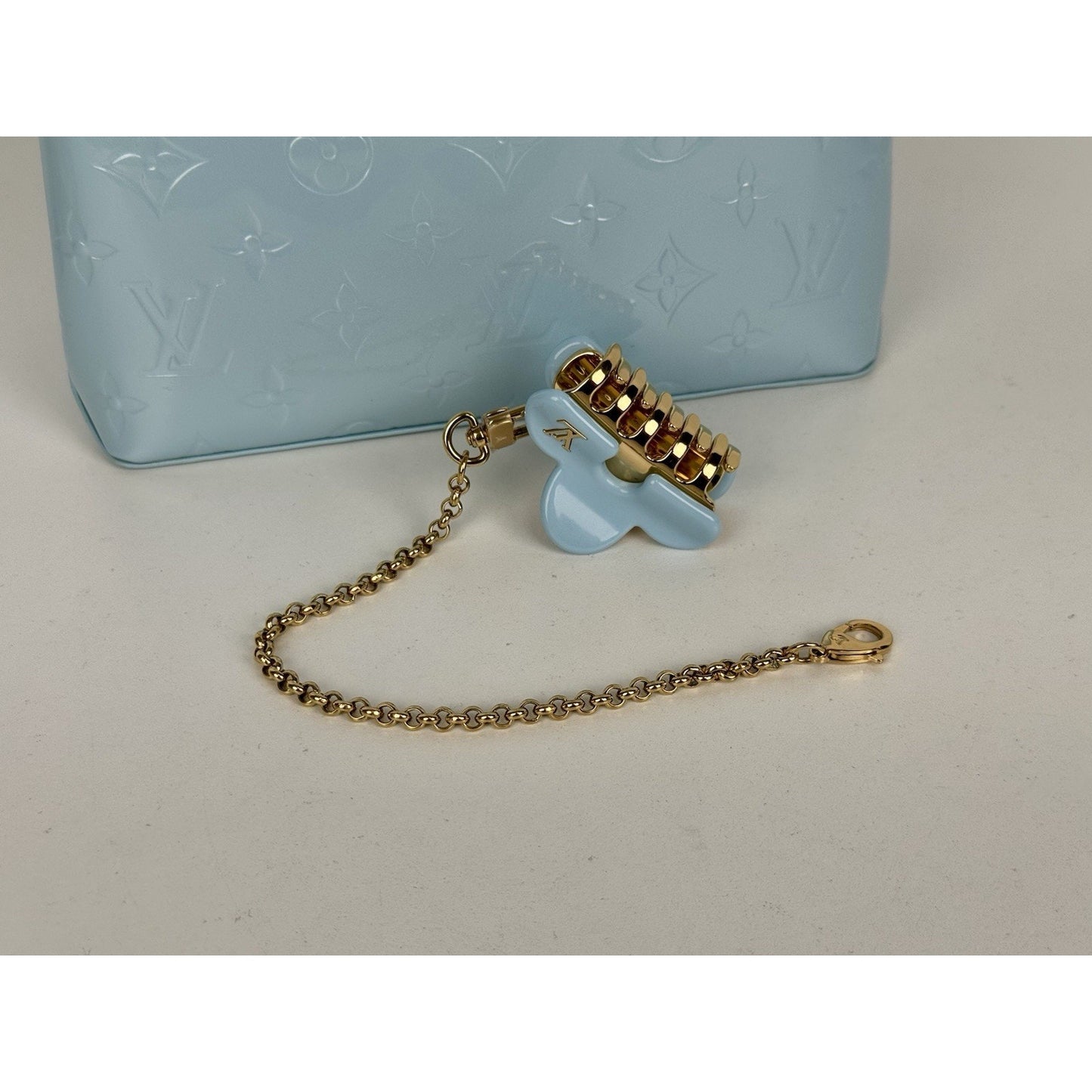 Louis Vuitton Reade PM NM Sky Blue Vernis Leather Tote