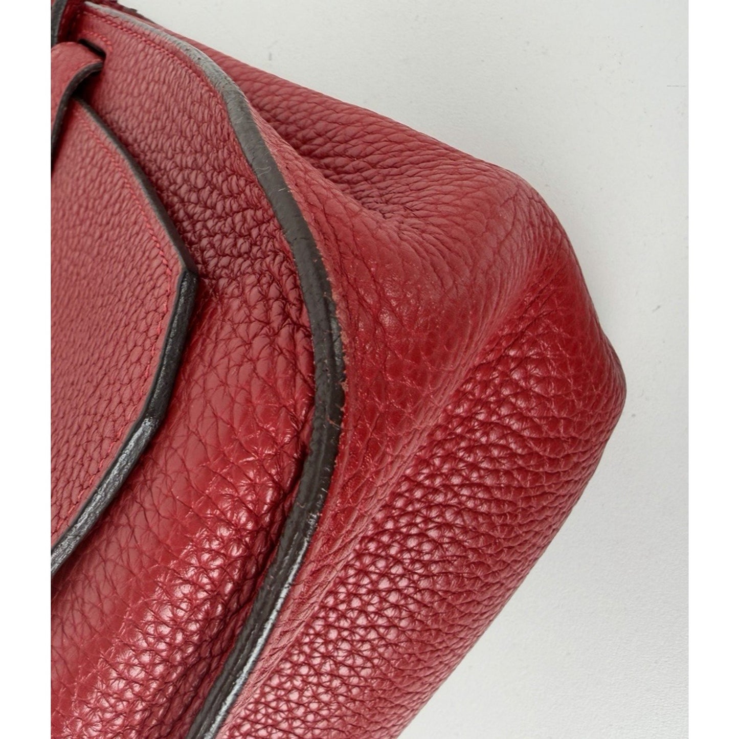 Hermès Jypsiere 28 Messenger Bag in a Rich Red Calfskin Leather 2012 E5
