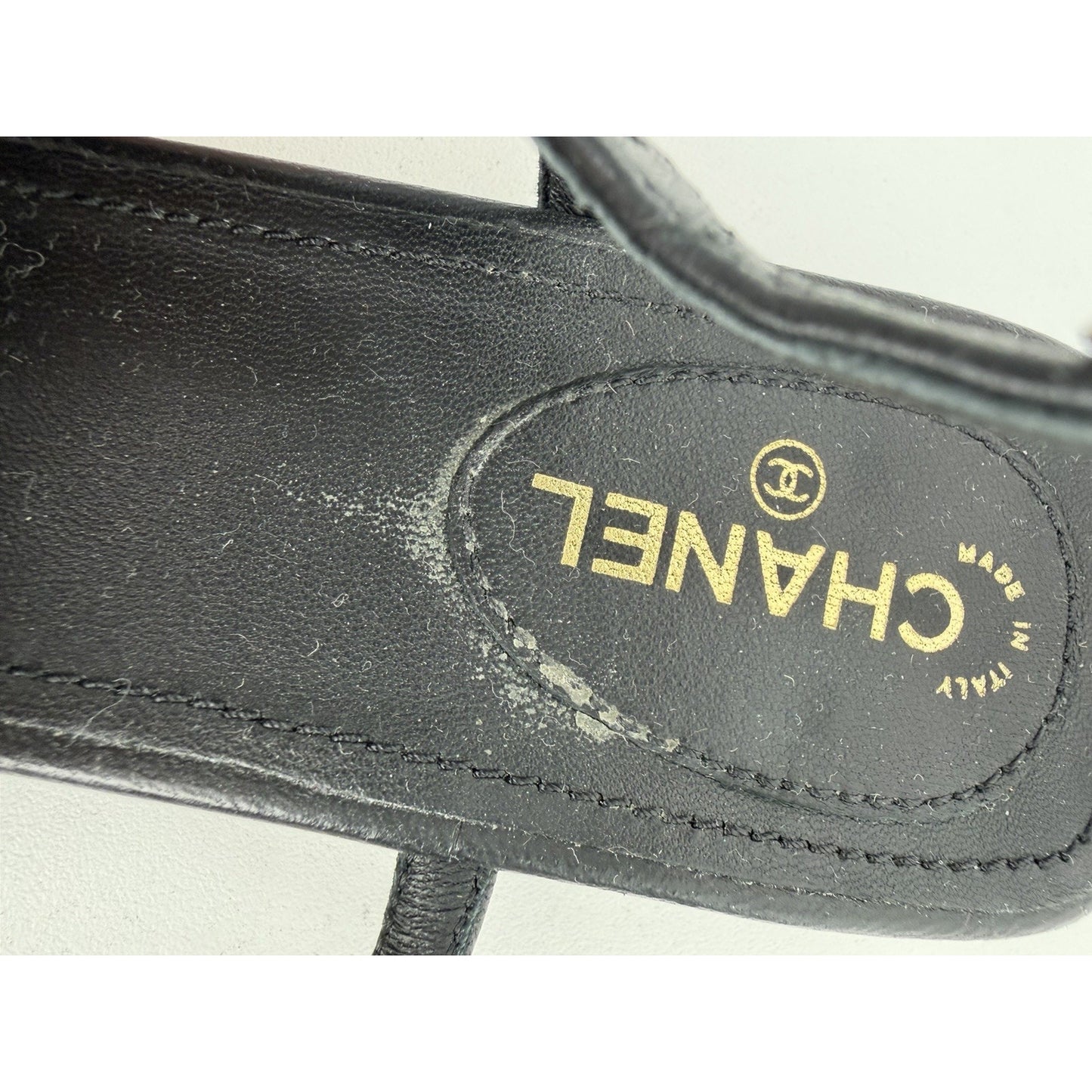 Chanel Metal Heart Thong Sandals Black Lambskin with Crystal Accents US Size 7.5