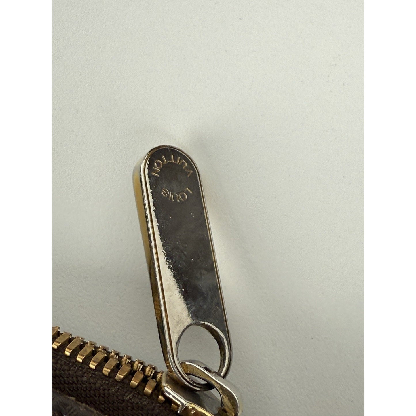 Louis Vuitton Thames PM Damier Ebene Shoulder Bag