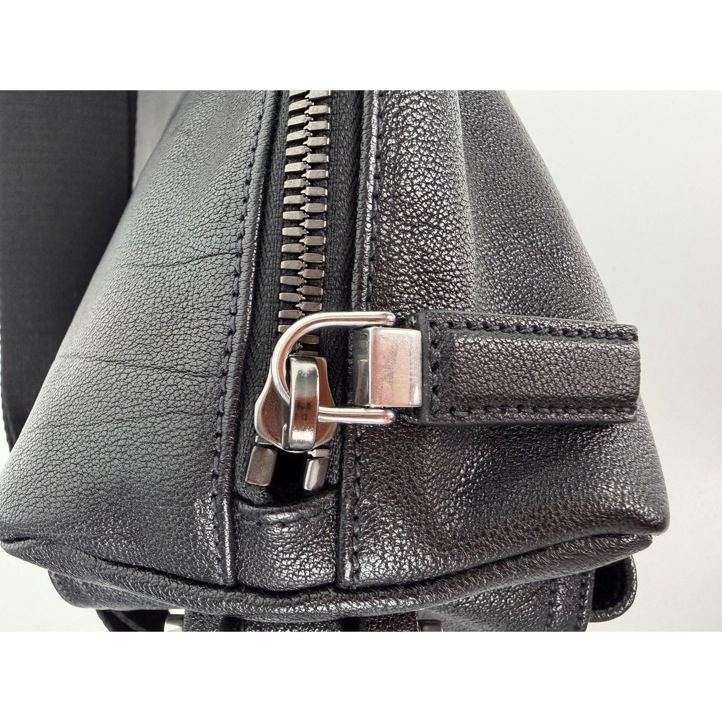 Prada Explore Leather Zip Messenger Bag in Black for Man Silver-Tone Hardware E4