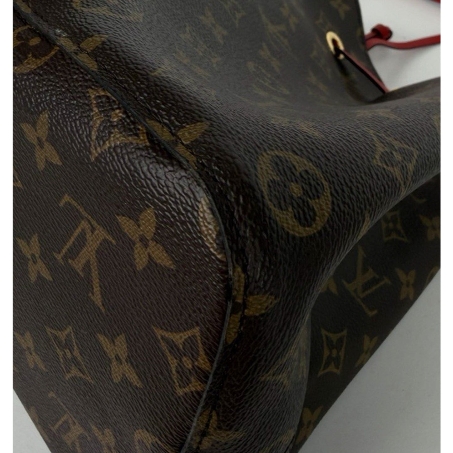 Louis Vuitton NeoNoe MM Bucket Bag in Monogram Coated Canvas 2017 L-4