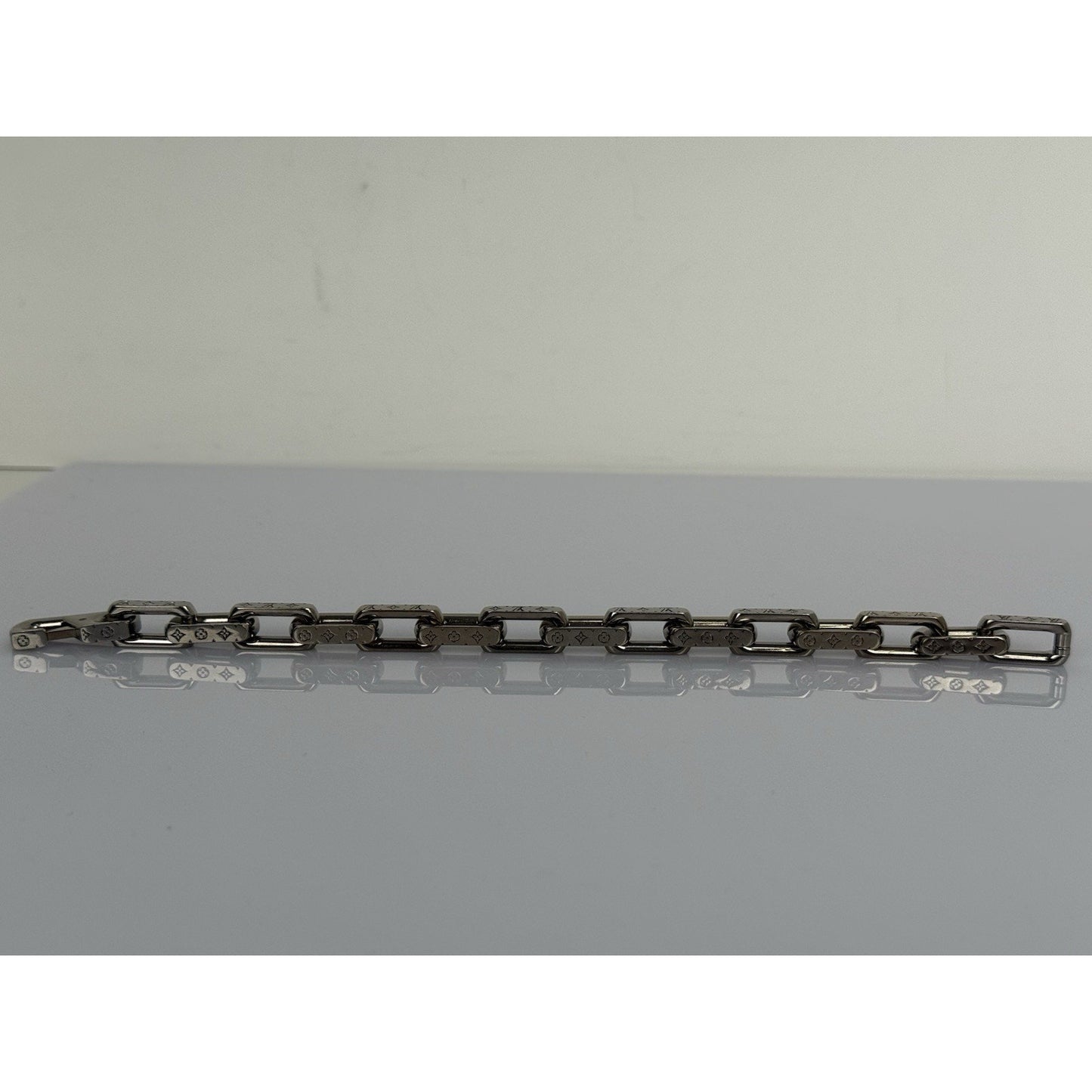 Louis Vuitton Monogram Chain Bracelet Stainless Steel M00308 LE2262 L