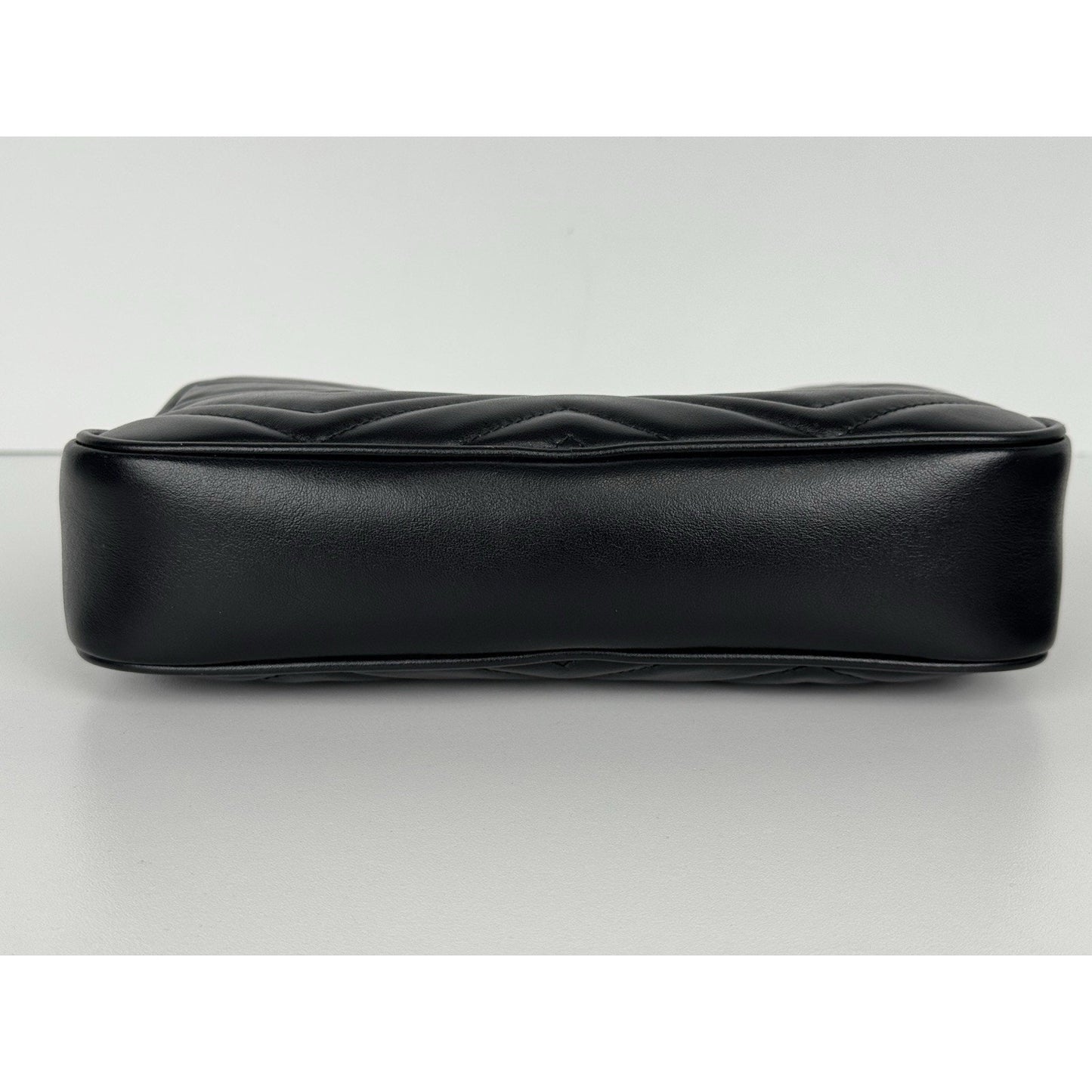 GUCCI Calfskin Matelasse Mens GG Marmont Belt Bag 80 32 Black C-2