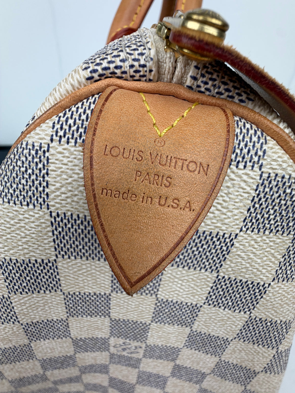 Louis Vuitton Speedy 30 Top Handle Bag in Damier Azur Coated Canvas 2010 YS27