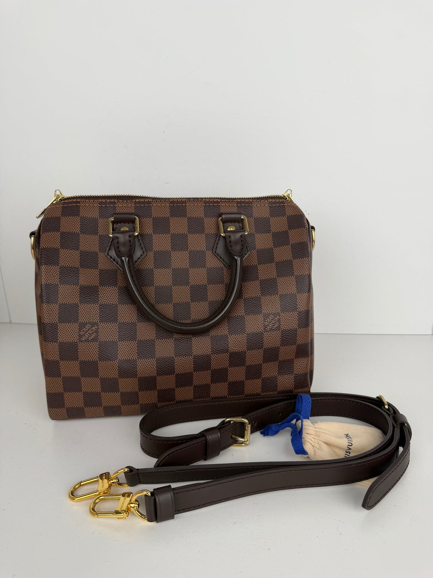 Louis Vuitton Speedy Bandouliere 25 Bag in Damier Ebene Coated Canvas NFC YE-1