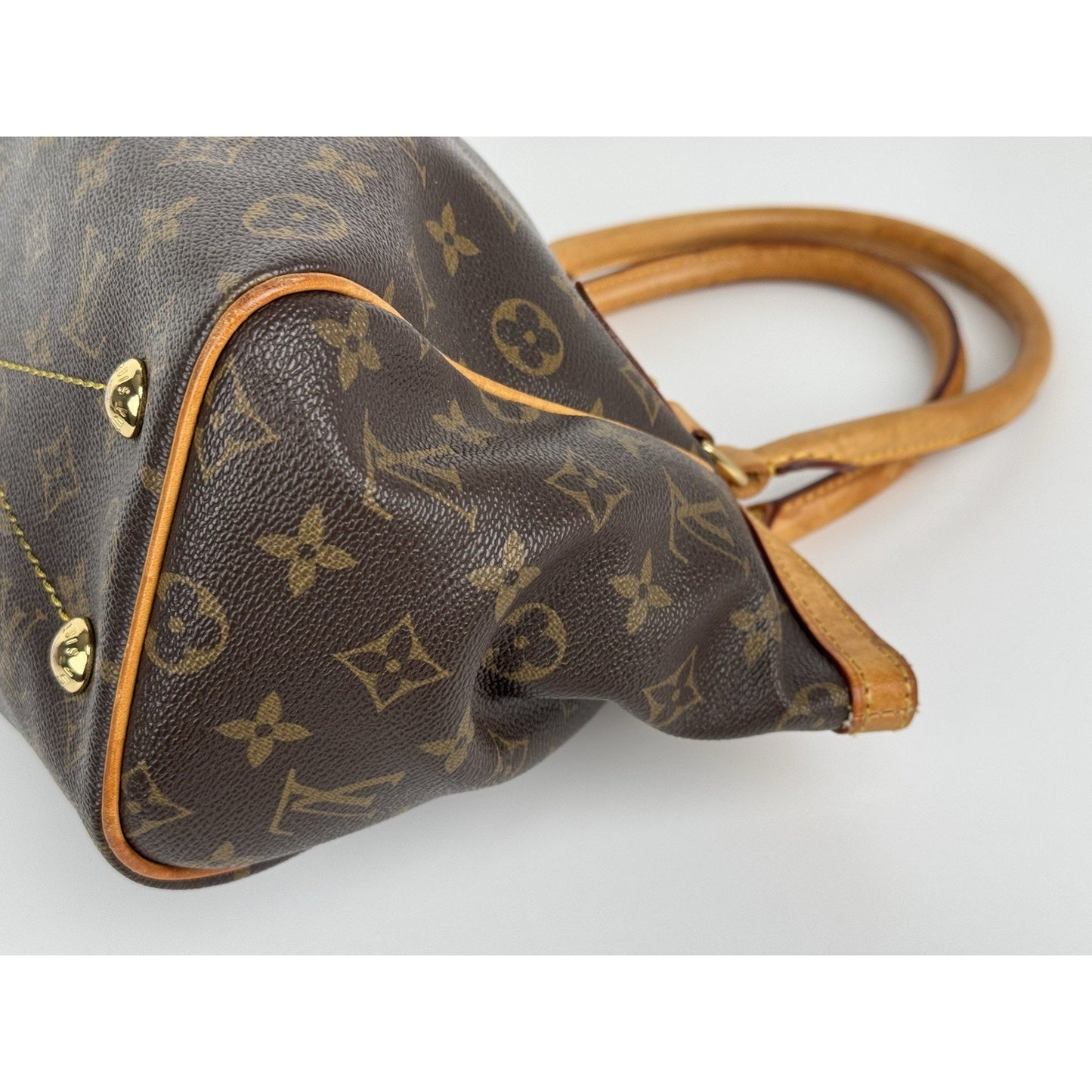 Louis Vuitton Monogram Tivoli PM Shoulder Bag B-9