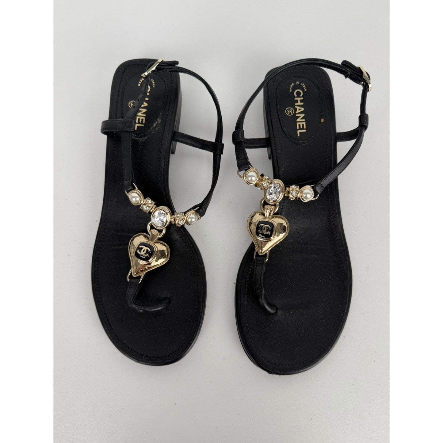 Chanel Metal Heart Thong Sandals Black Lambskin with Crystal Accents US Size 7.5