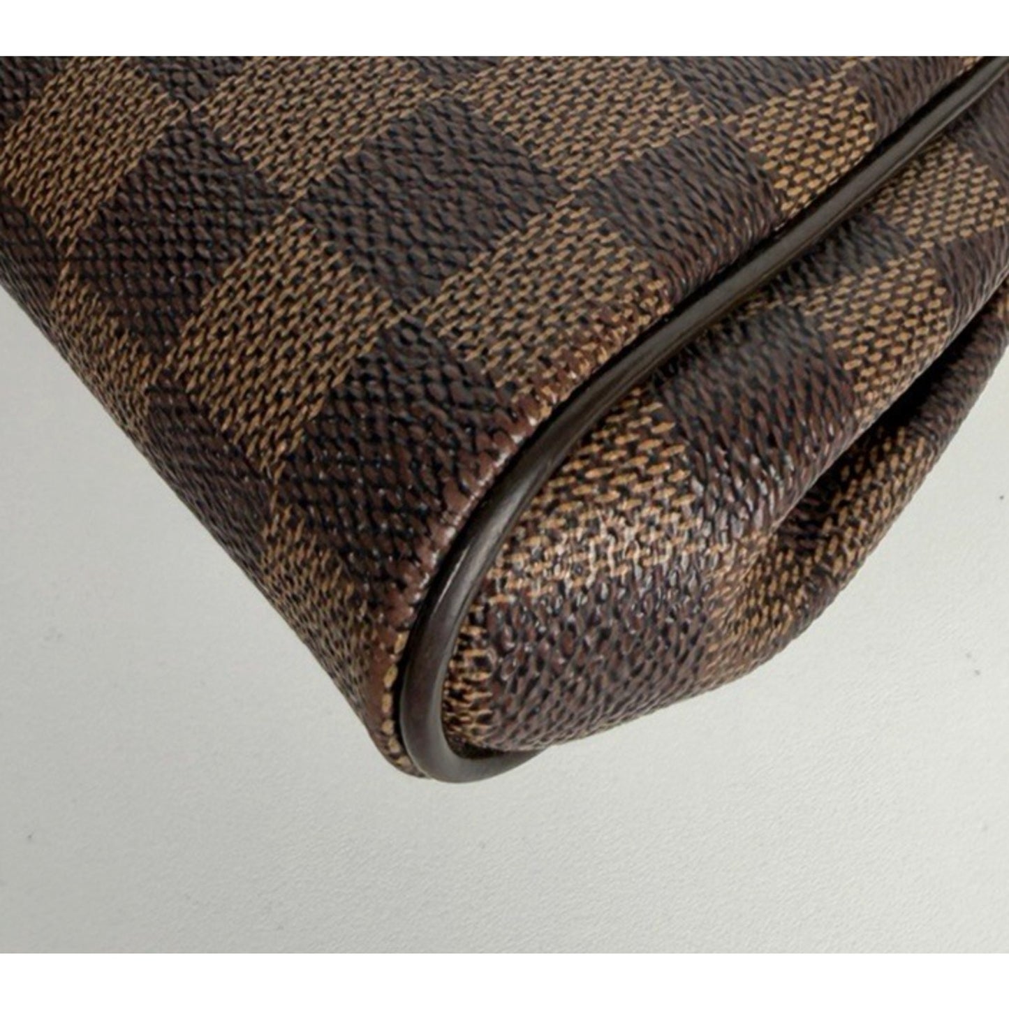 Louis Vuitton Eva Clutch Bag in Damier Ebene Coated Canvas 2017 S02