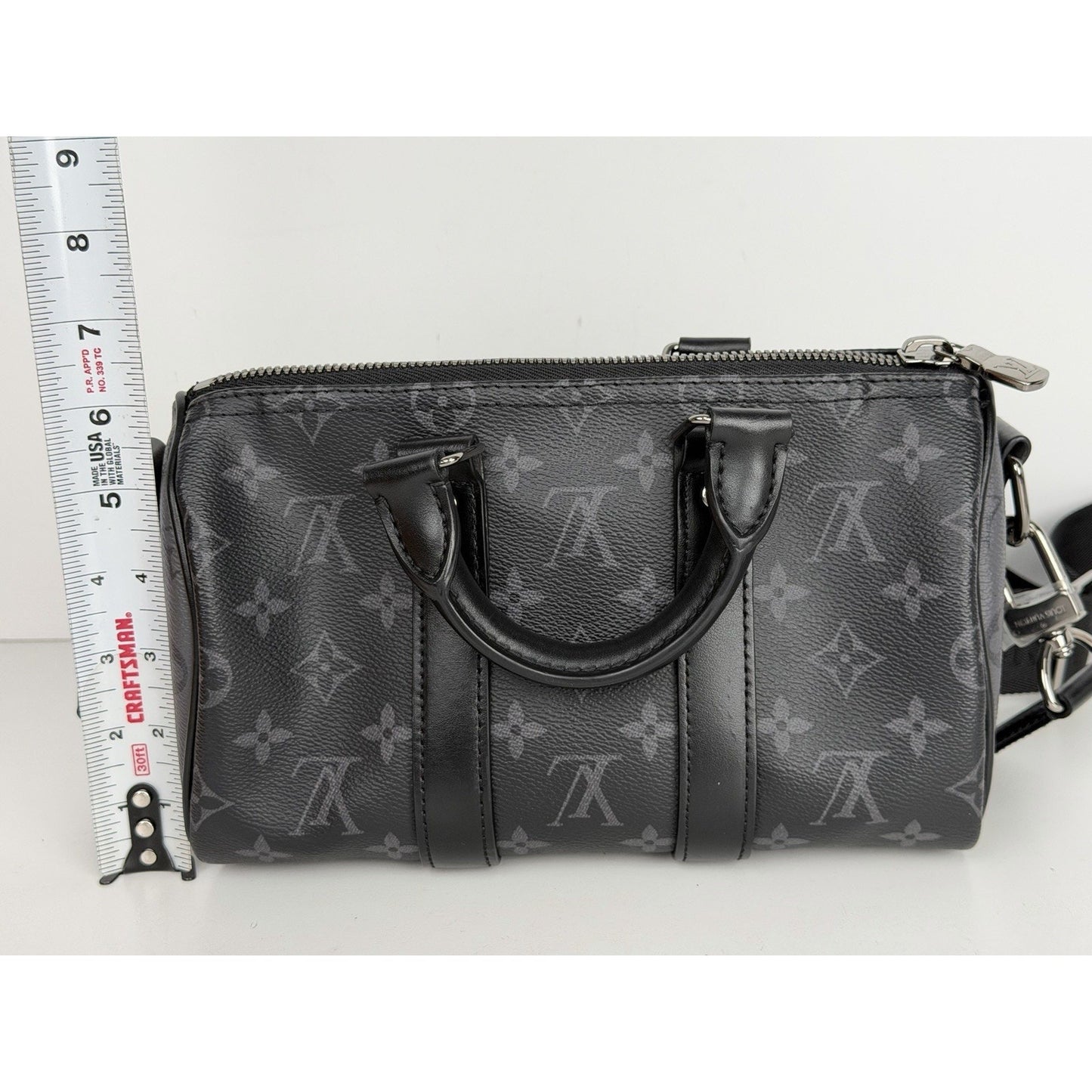 Louis Vuitton Keepall Bandouliere 25 Reverse Monogram Eclipse Canvas Microchipped