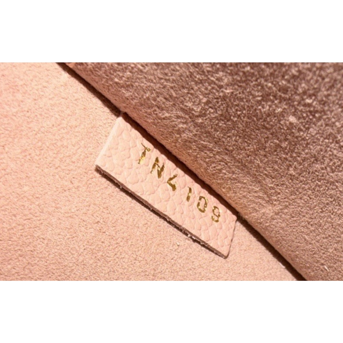Louis Vuitton Daily Pouch Brown and Pink Coated Canvas Classic Monogram 2019 K1