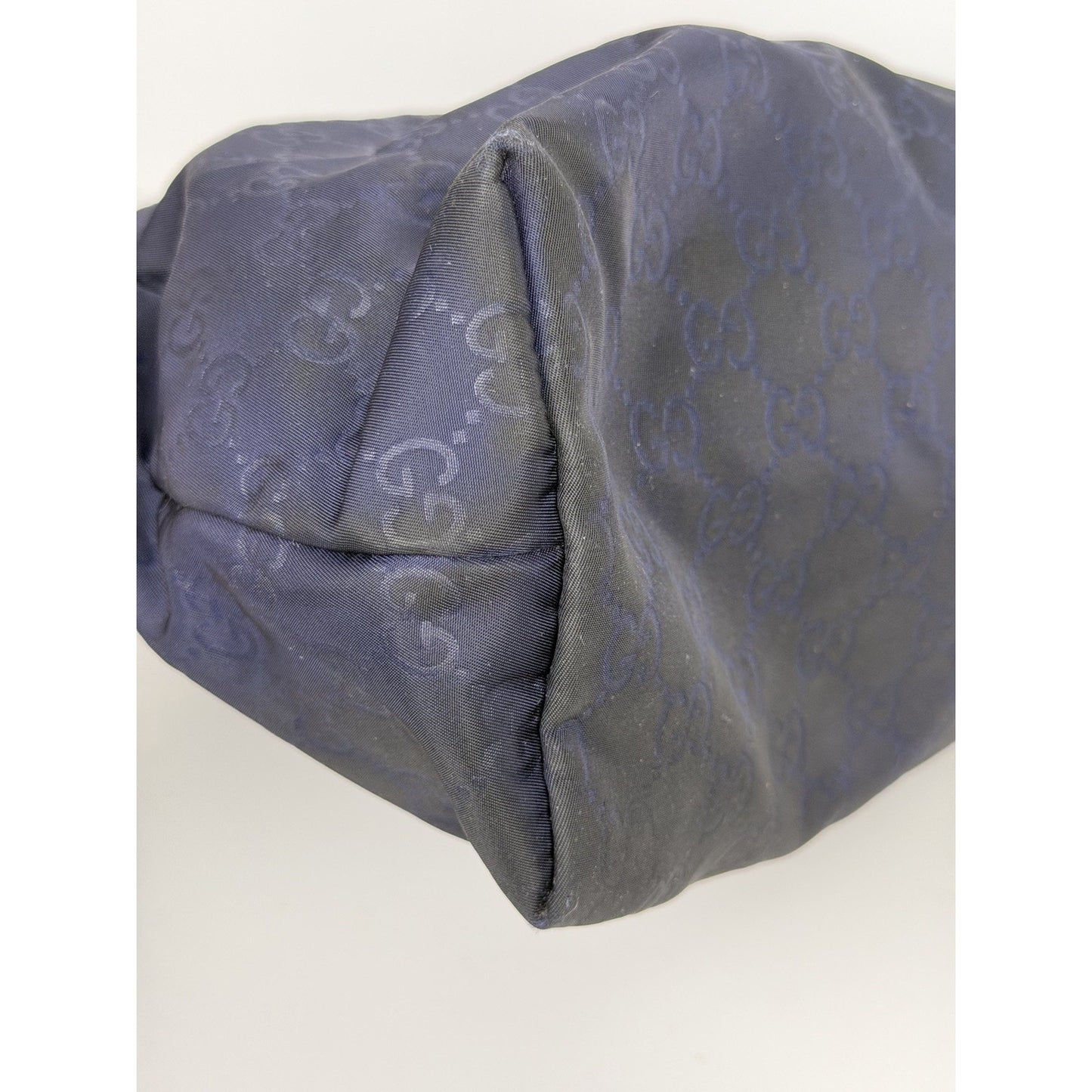Gucci GG Pattern Nylon Messenger Bag in Blue S04