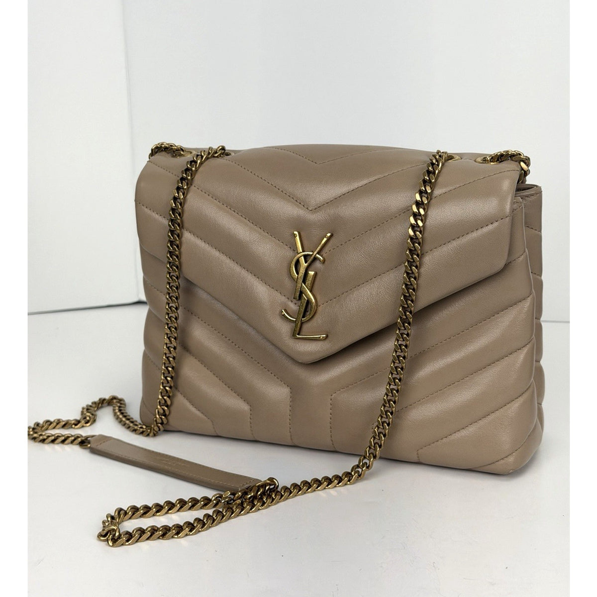 Saint Laurent Loulou Small Shoulder Bag in Beige Calfskin Quilted Leather S20