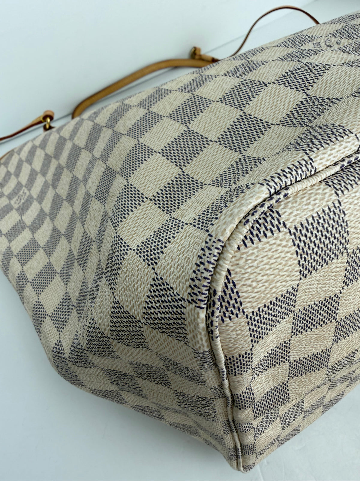 Louis Vuitton Neverfull GM Tote Bag in Damier Azur Coated Canvas 2014 YS12
