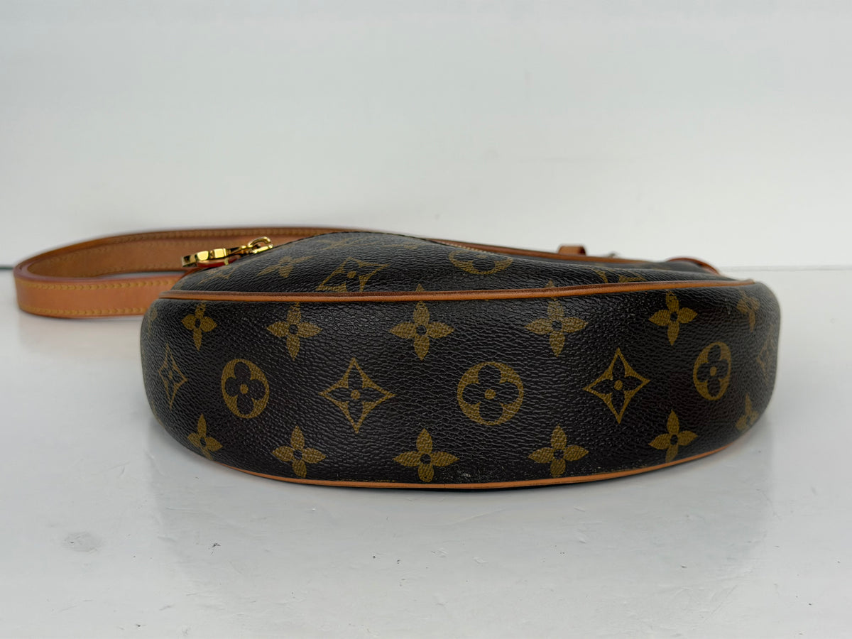 Louis Vuitton Loop Shoulder Bag in Brown LV Monogram Coated Canvas NFC YC2