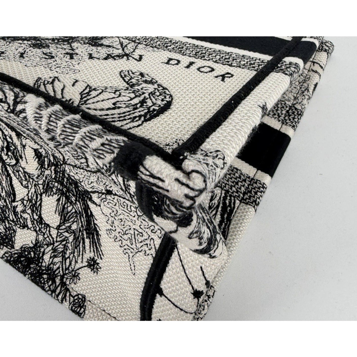 Christian Dior Book Tote Medium Bag in the Toile De Jouy Zodiac Embroidery B3
