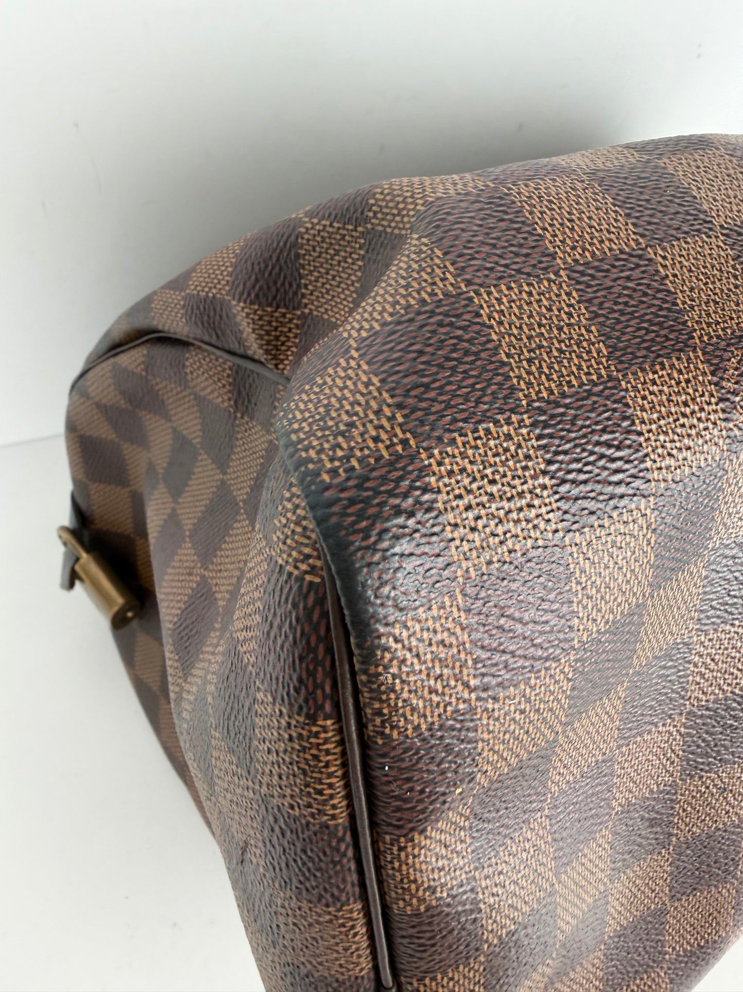 Louis Vuitton Speedy Handbag 30 in Damier Ebene Coated Canvas 2018 YS-14