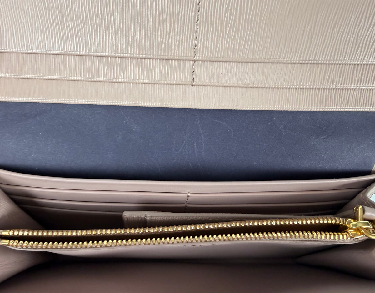 Prada Vitello Move Leather Continental Long Wallet in Dust Pink K-3