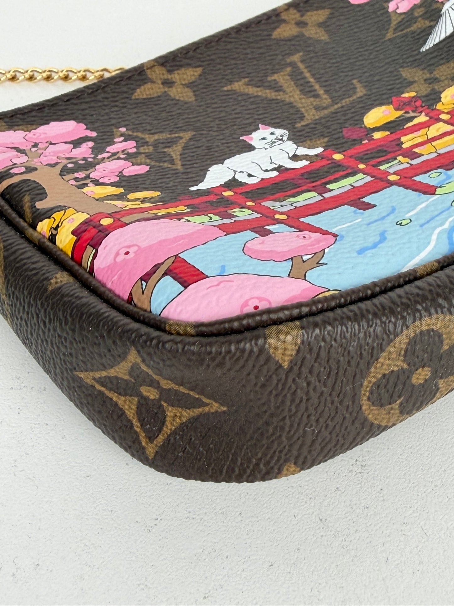 Louis Vuitton Christmas Animation Japanese Garden Mini Pochette Accessories Bag in LV Monogram Canvas 2021 YS-10