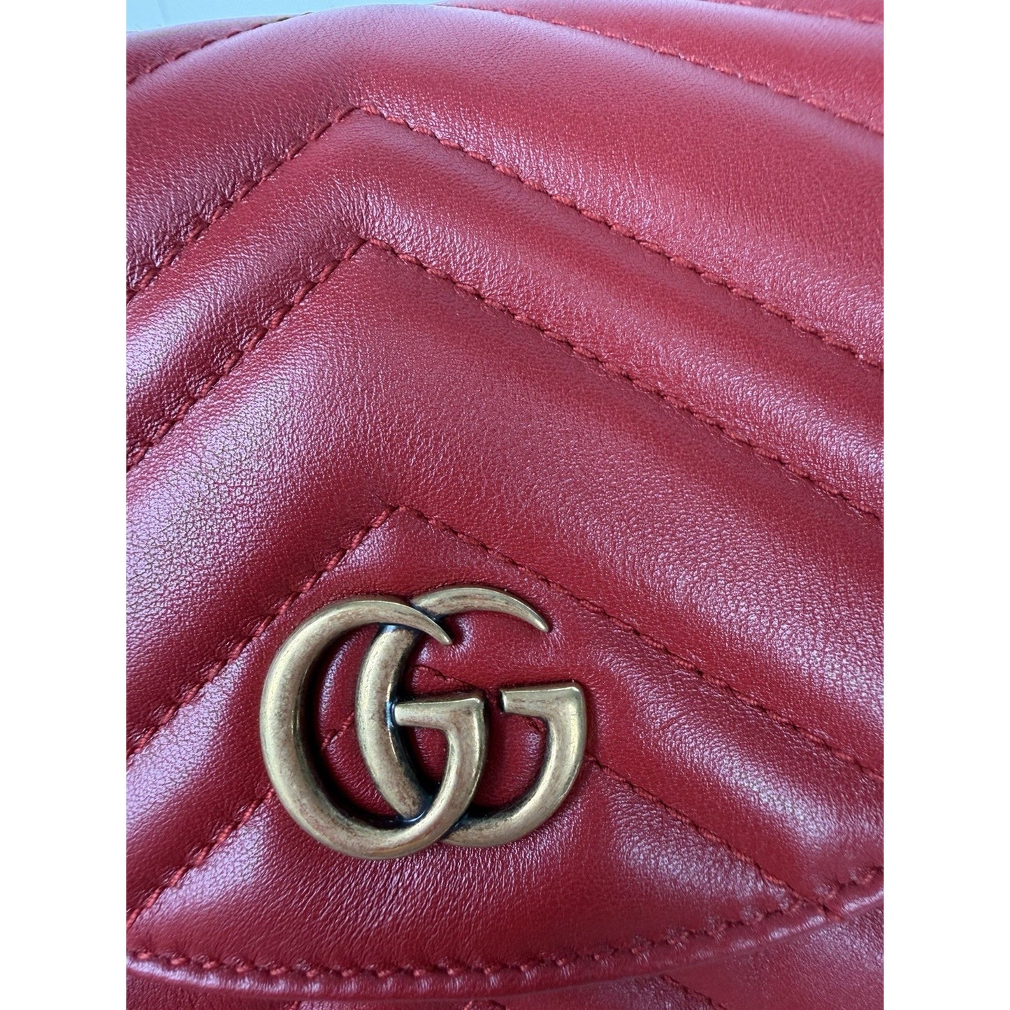 Gucci Marmont Drawstring Mini Backpack Matelasse Leather Red