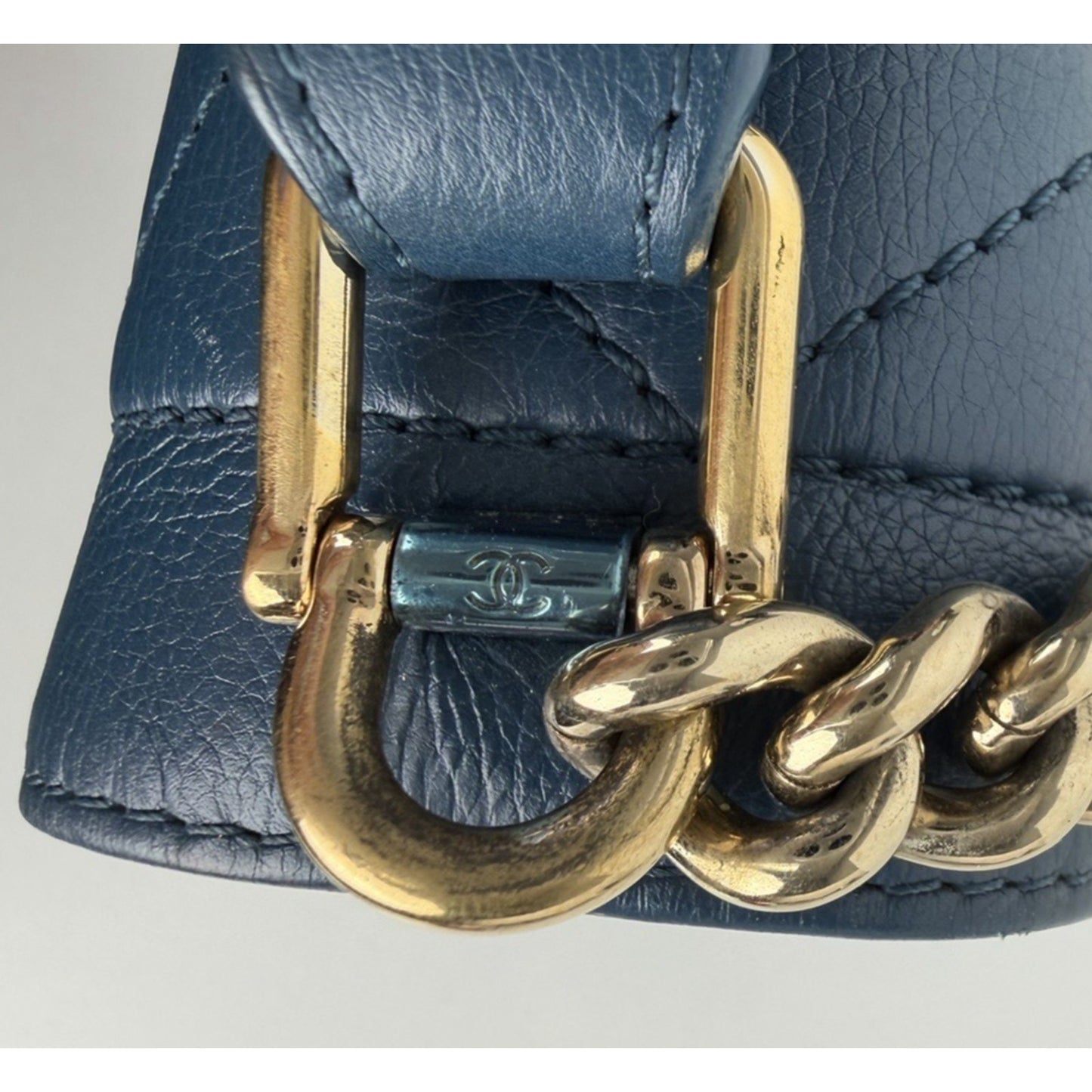 Chanel Label Click Flap Medium Shoulder Bag in Blue Quilted Calfskin 2017 E-5