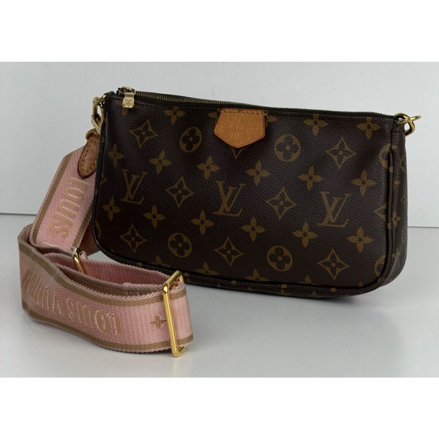 Louis Vuitton Multi Pochette Accessoires Bag in Brown Coated Canvas NFC S-08
