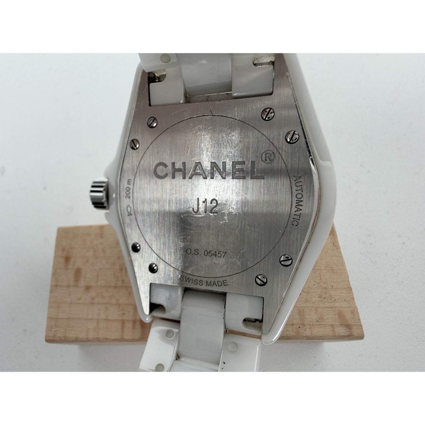 Chanel J12 Wristwatch 40mm in White High-Tech Ceramic with a Diamond-Set Dial