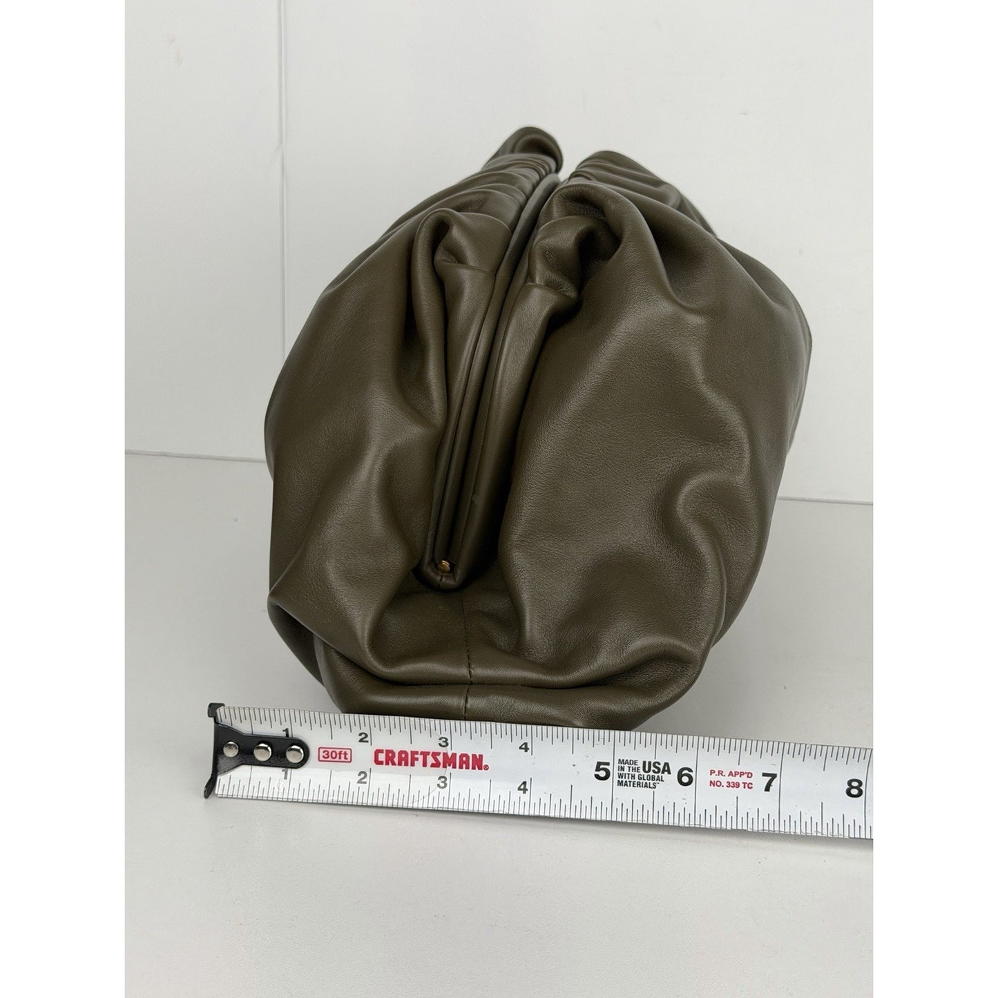 Bottega Veneta "The Pouch" Clutch Olive Green Leather Gathered&Ruffled Design S